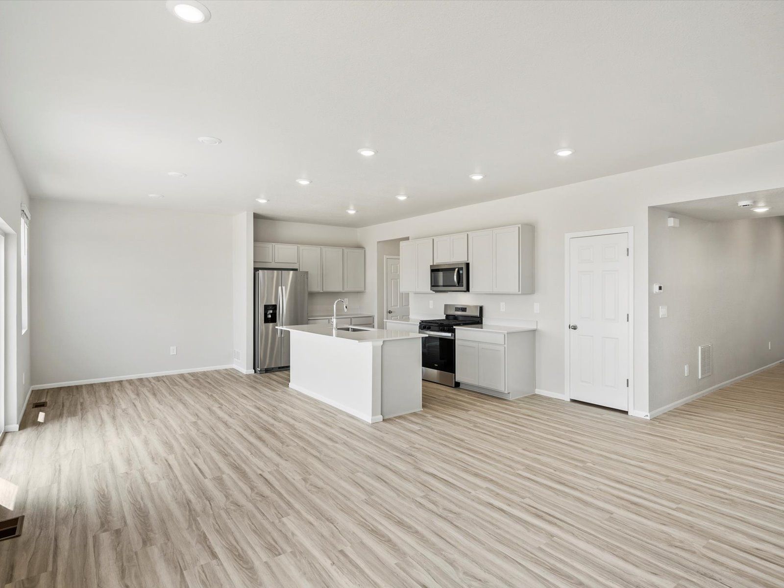 536 97th Ave (The Red Rock)