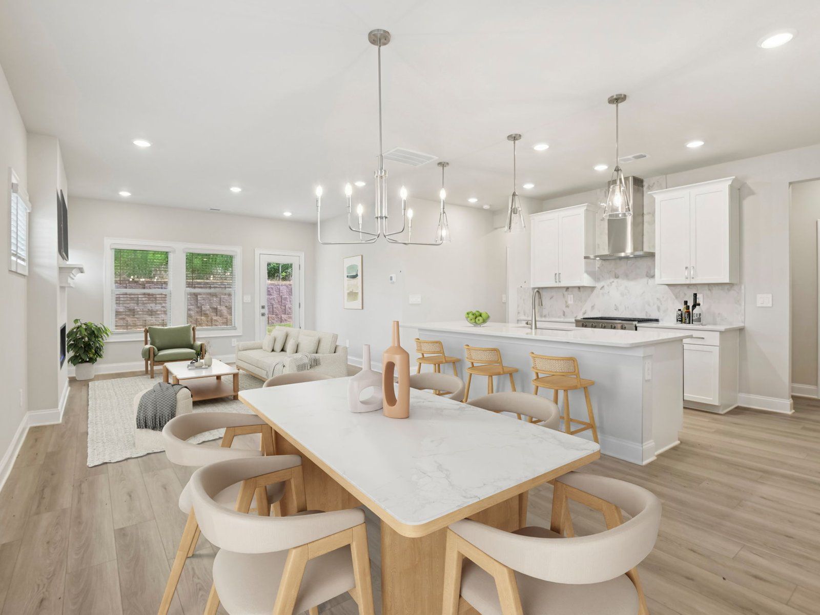 The Roswell floorplan with the Relaxed Transitional Linen interior package.