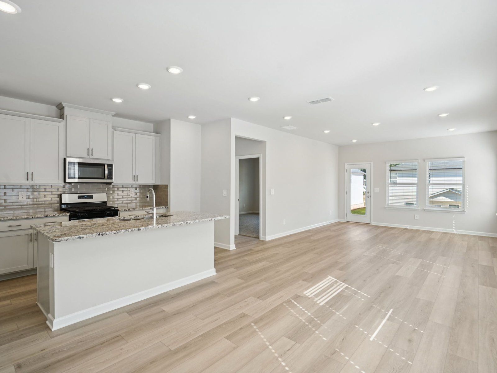 The Sydney floorplan with the Sleek Gray interior package.