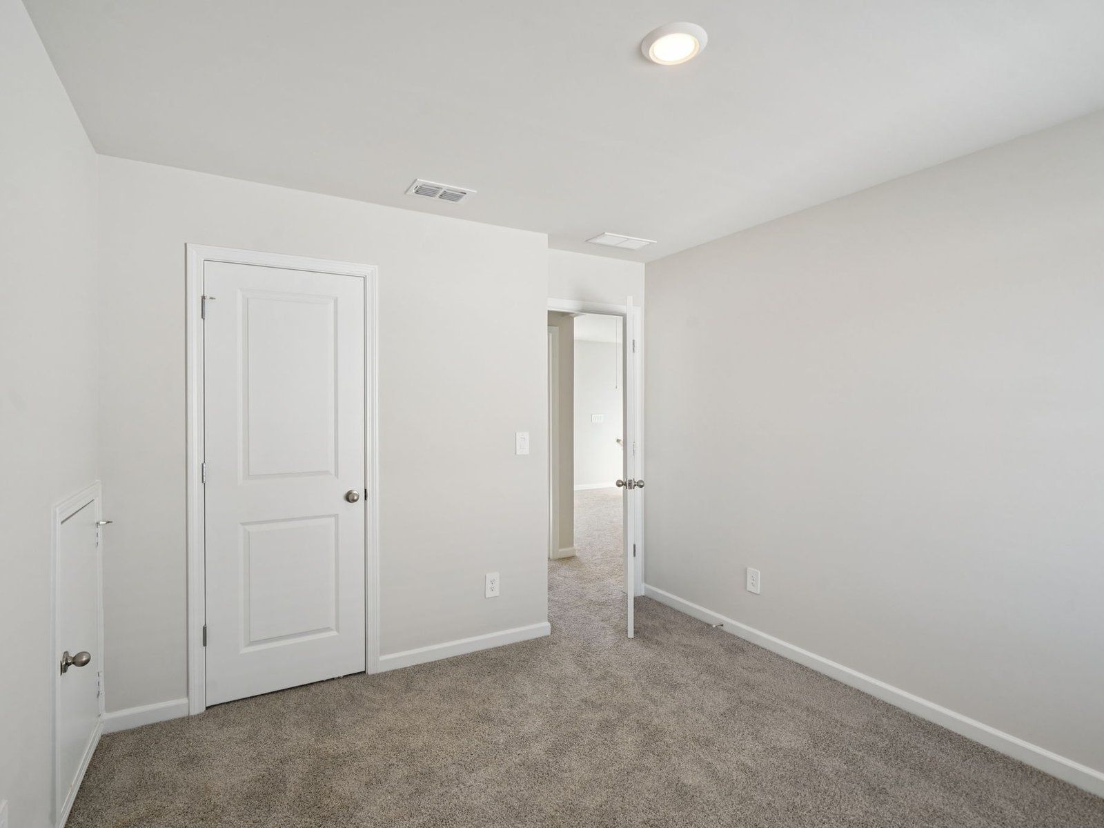 The Sydney floorplan with the Sleek Gray interior package.