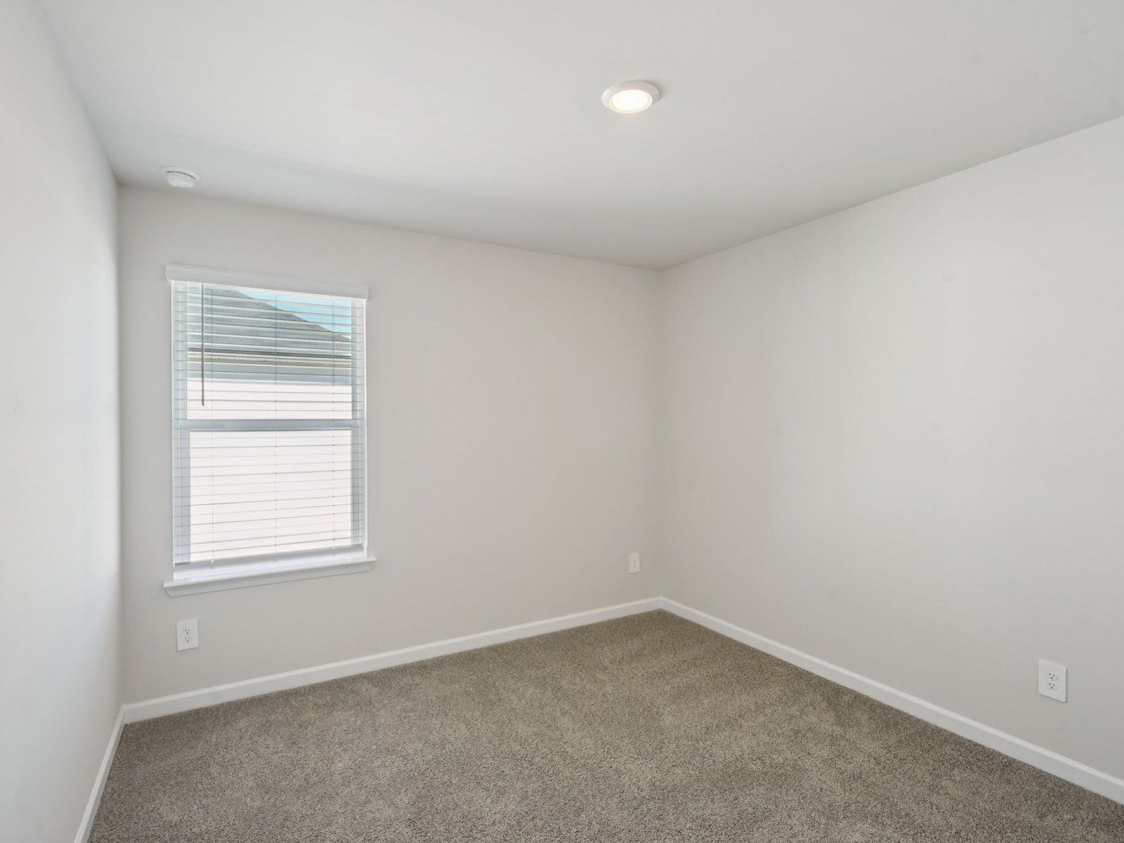 The Sydney floorplan with the Sleek Gray interior package.