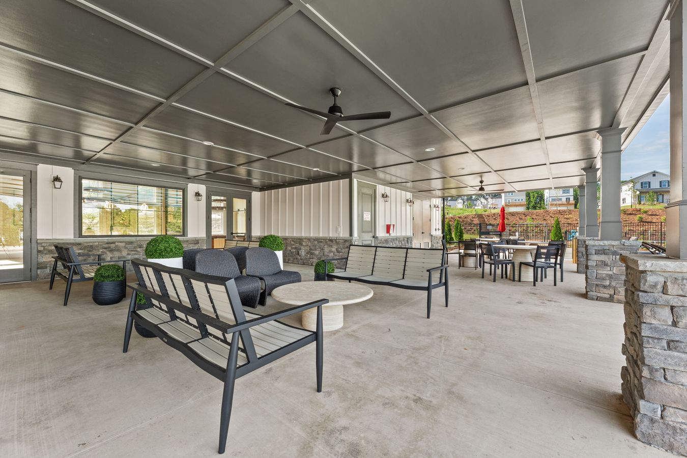 Community Patio at Hemingway.