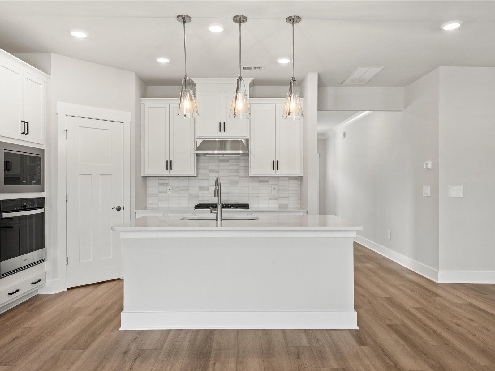 Welcome to the Chatham floorplan at Cedar Shoals - Signature Collection.