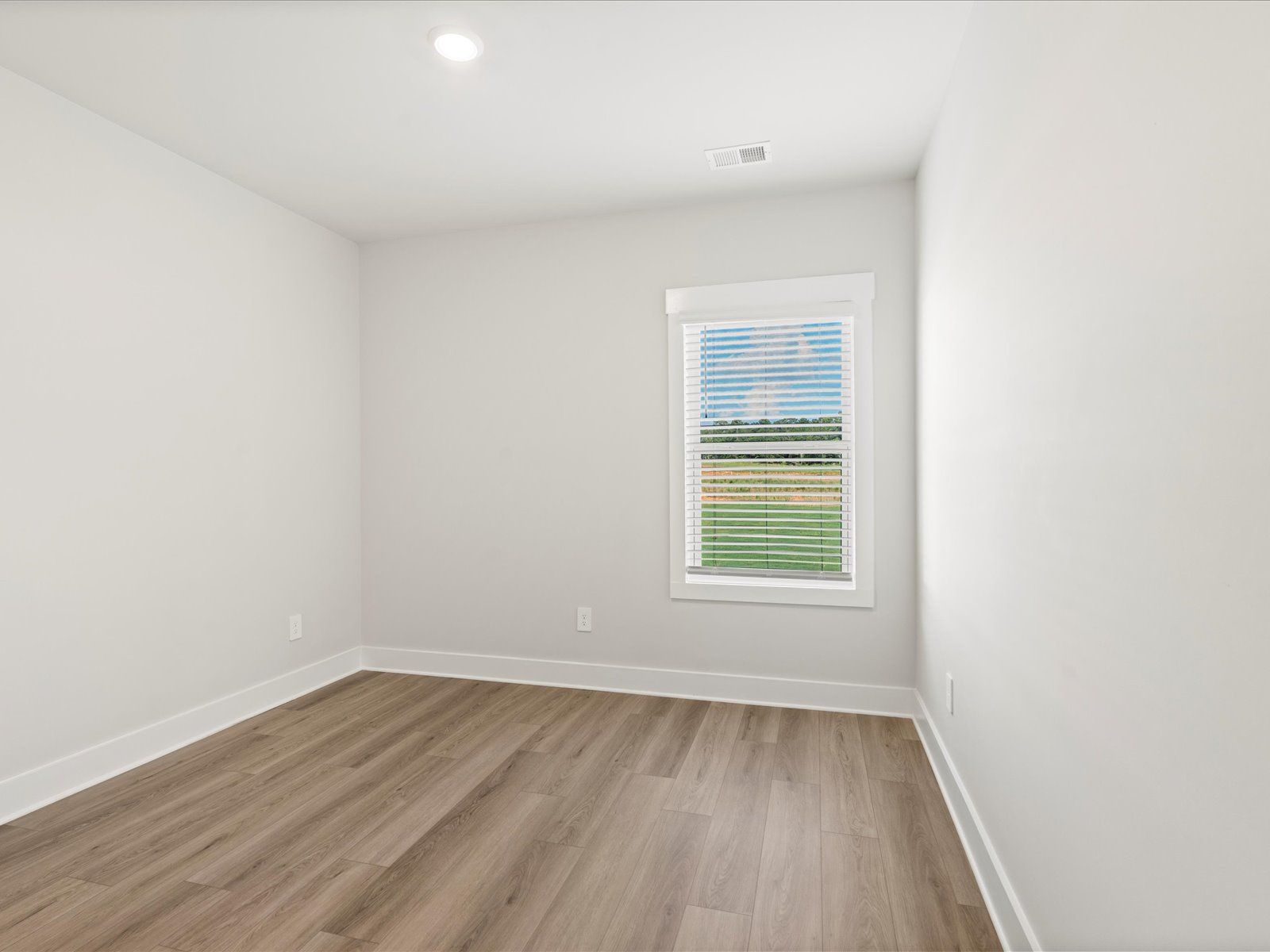 Welcome to the Chatham floorplan at Cedar Shoals - Signature Collection.