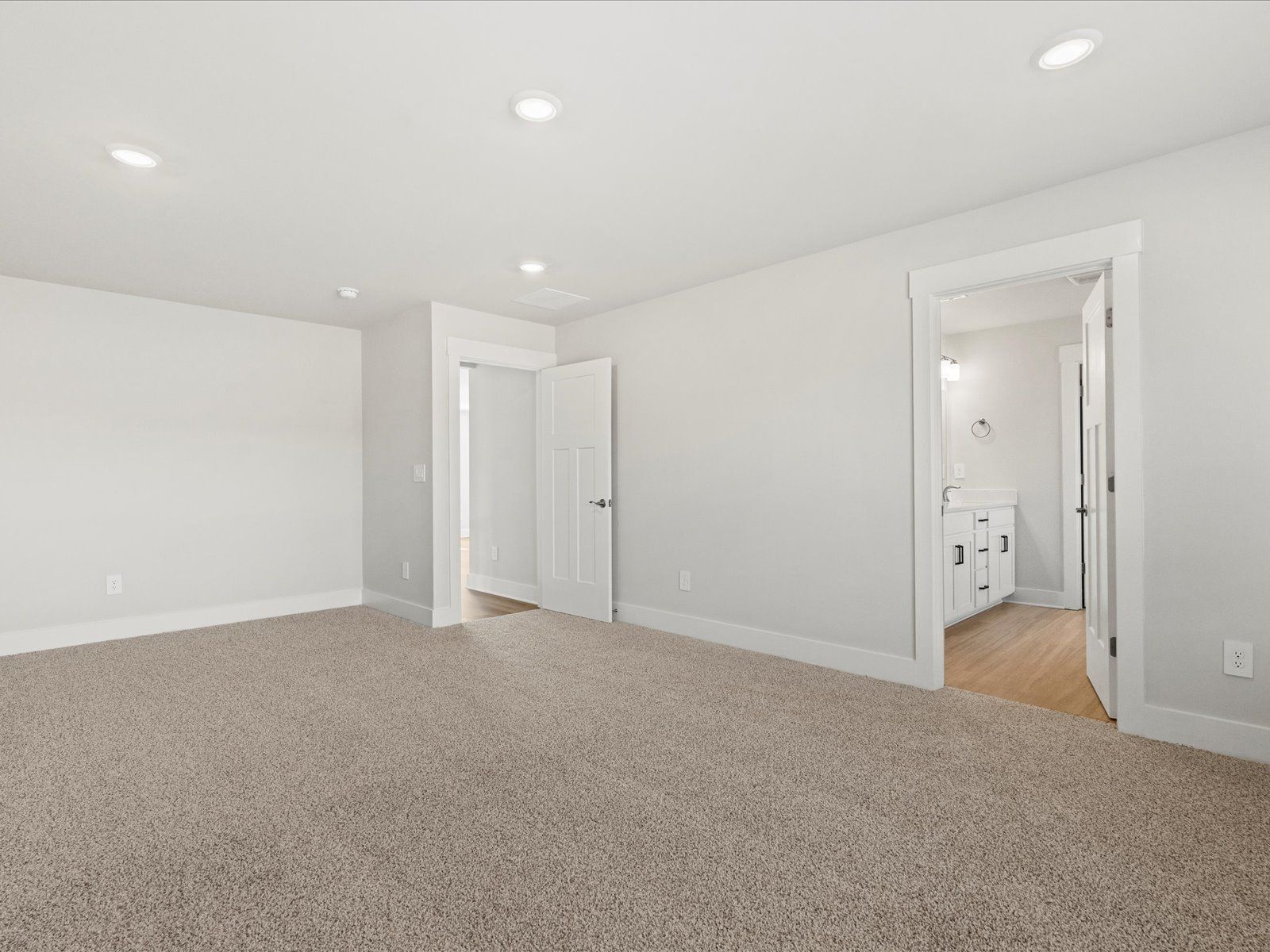 Welcome to the Chatham floorplan at Cedar Shoals - Signature Collection.