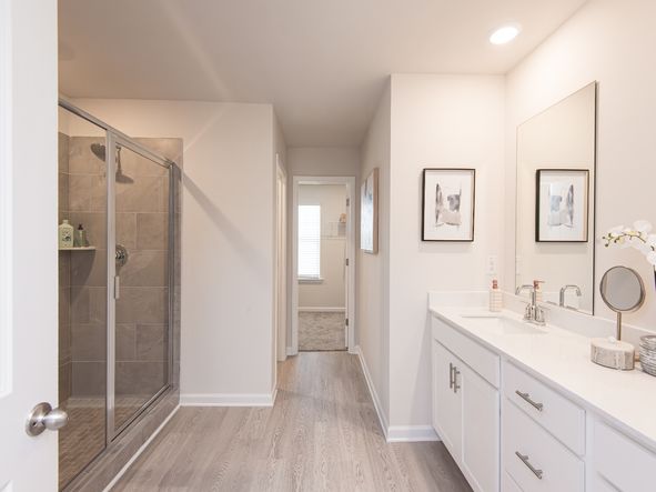 Welcome to the Dakota floorplan modeled at Preserve at Mountain Creek.