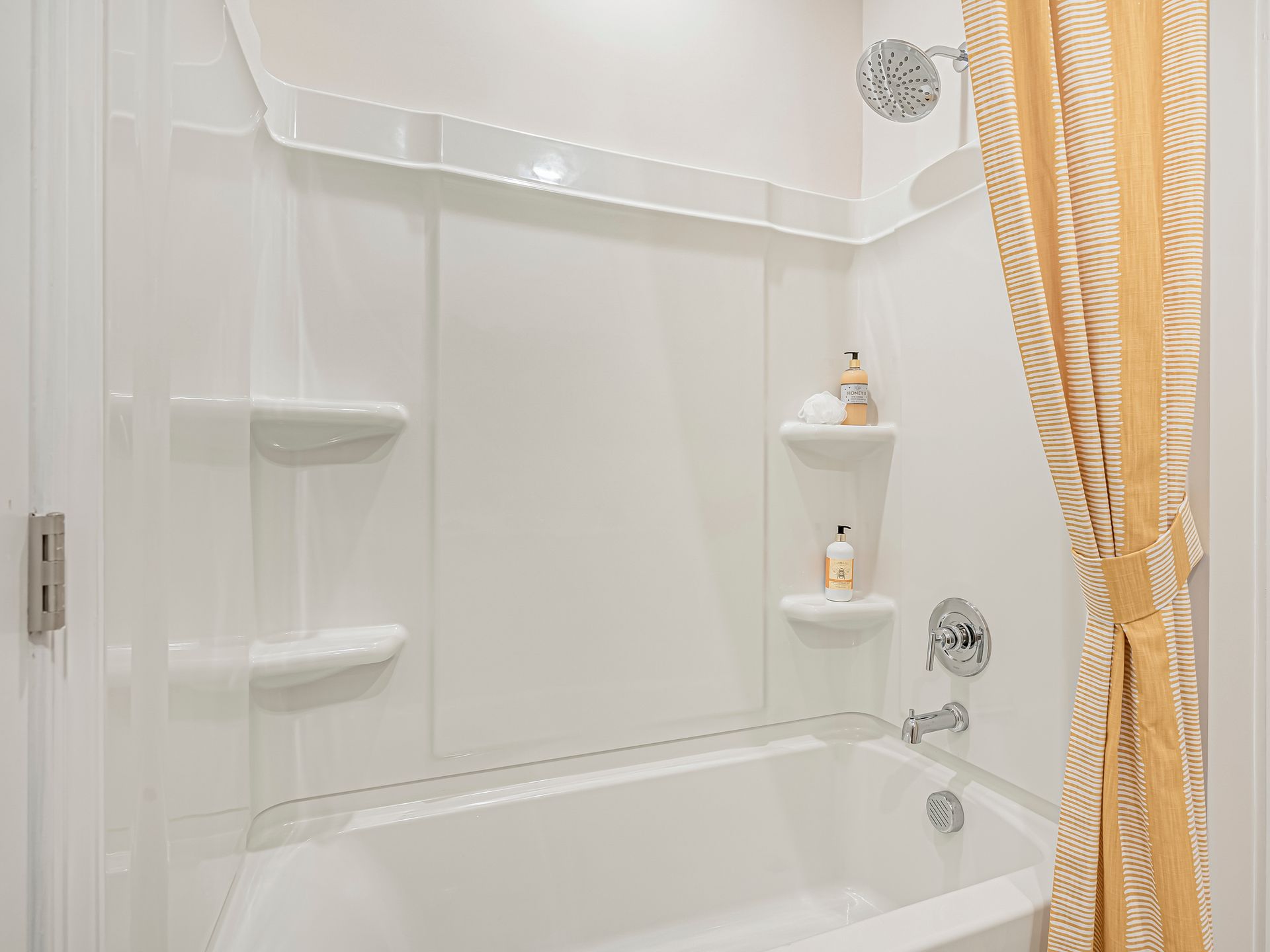 Newport floorplan modeled at another Meritage Homes® community.