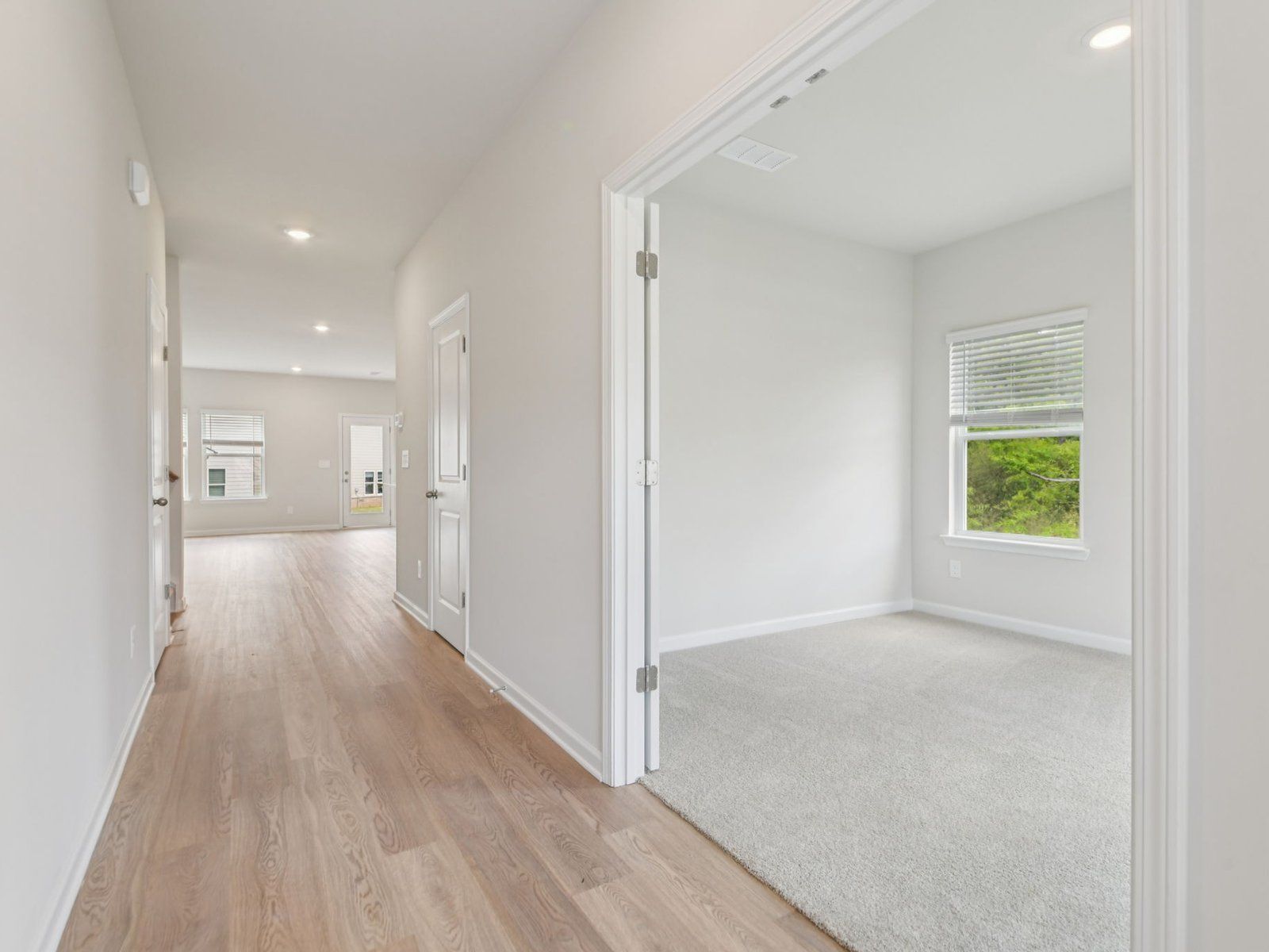 The Johnson floorplan with the Breezy Organic Linen interior package.