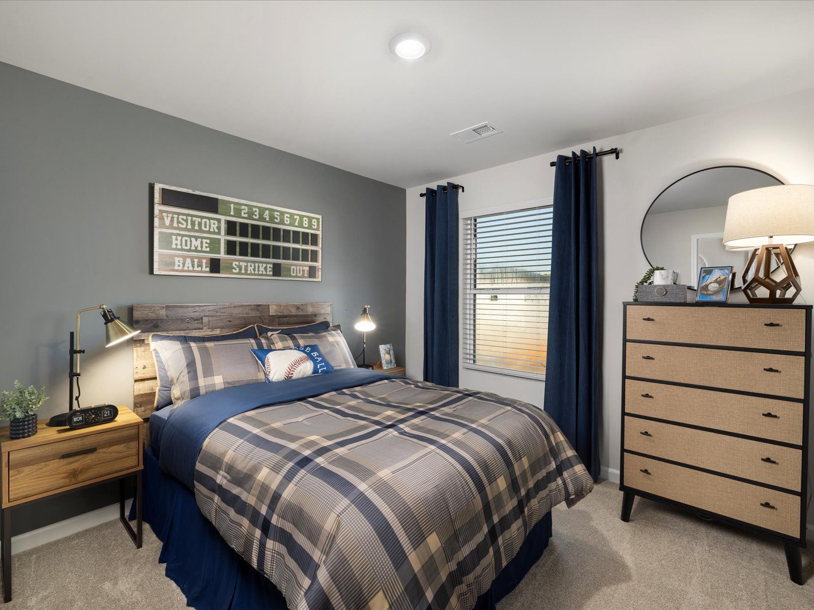 Welcome to the Dallas model at Pleasant Brook.