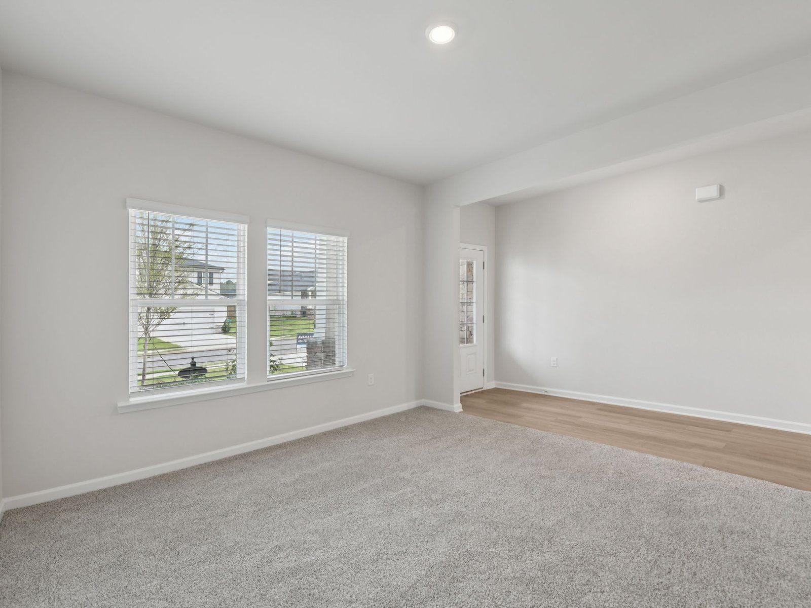 The Brentwood floorplan with the Lush White interior package.