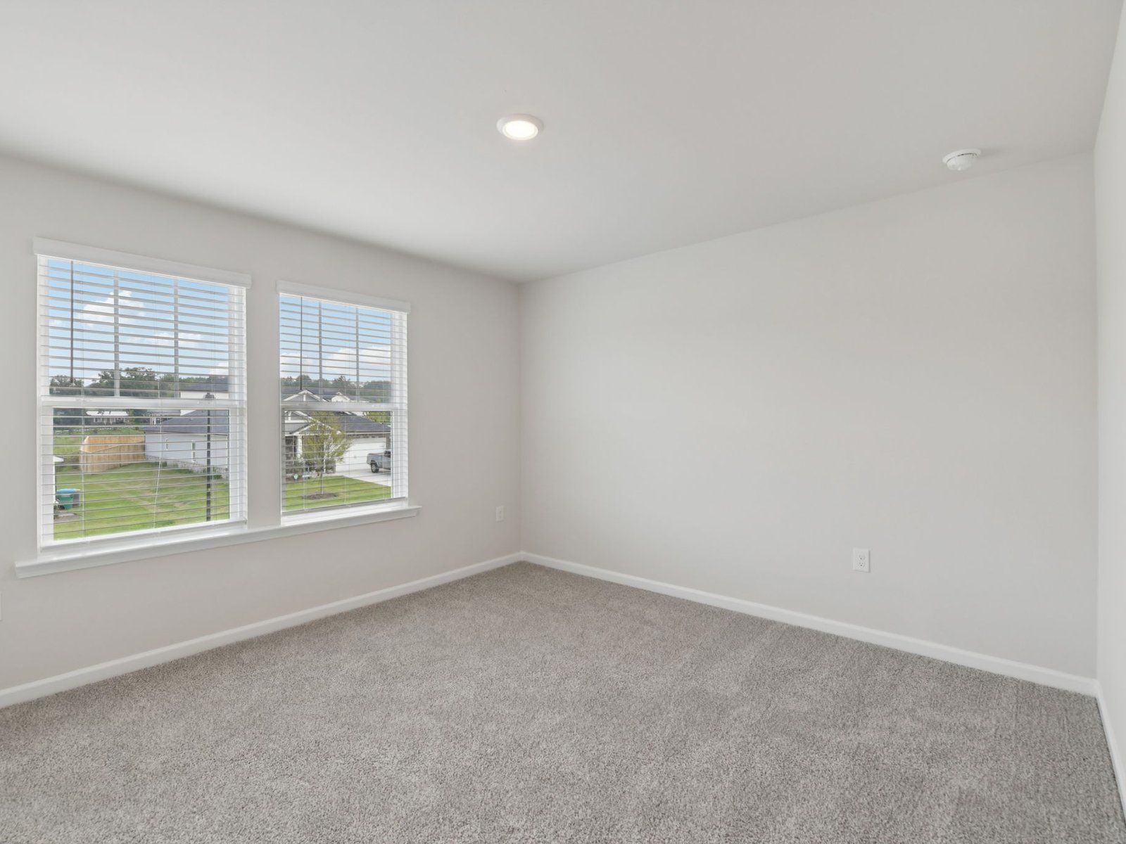The Brentwood floorplan with the Lush White interior package.
