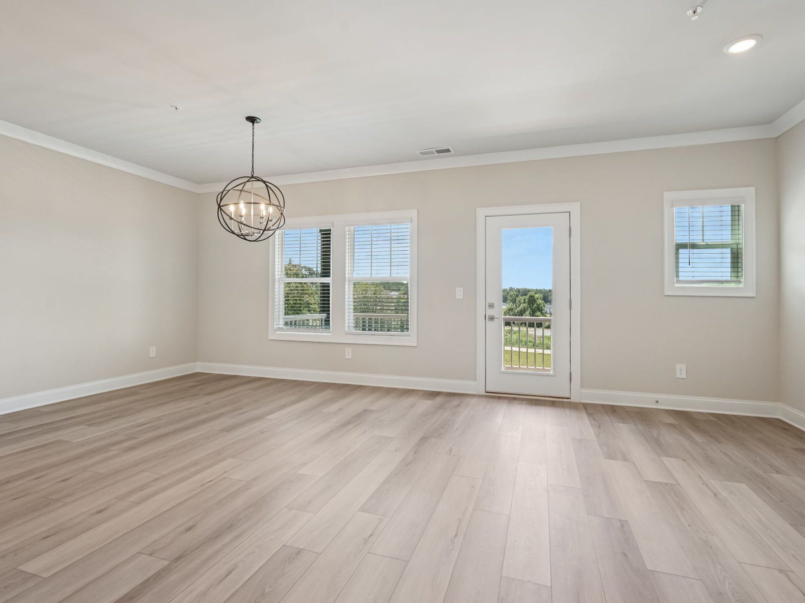 The Jordan floorplan with the Finesse Linen interior package.