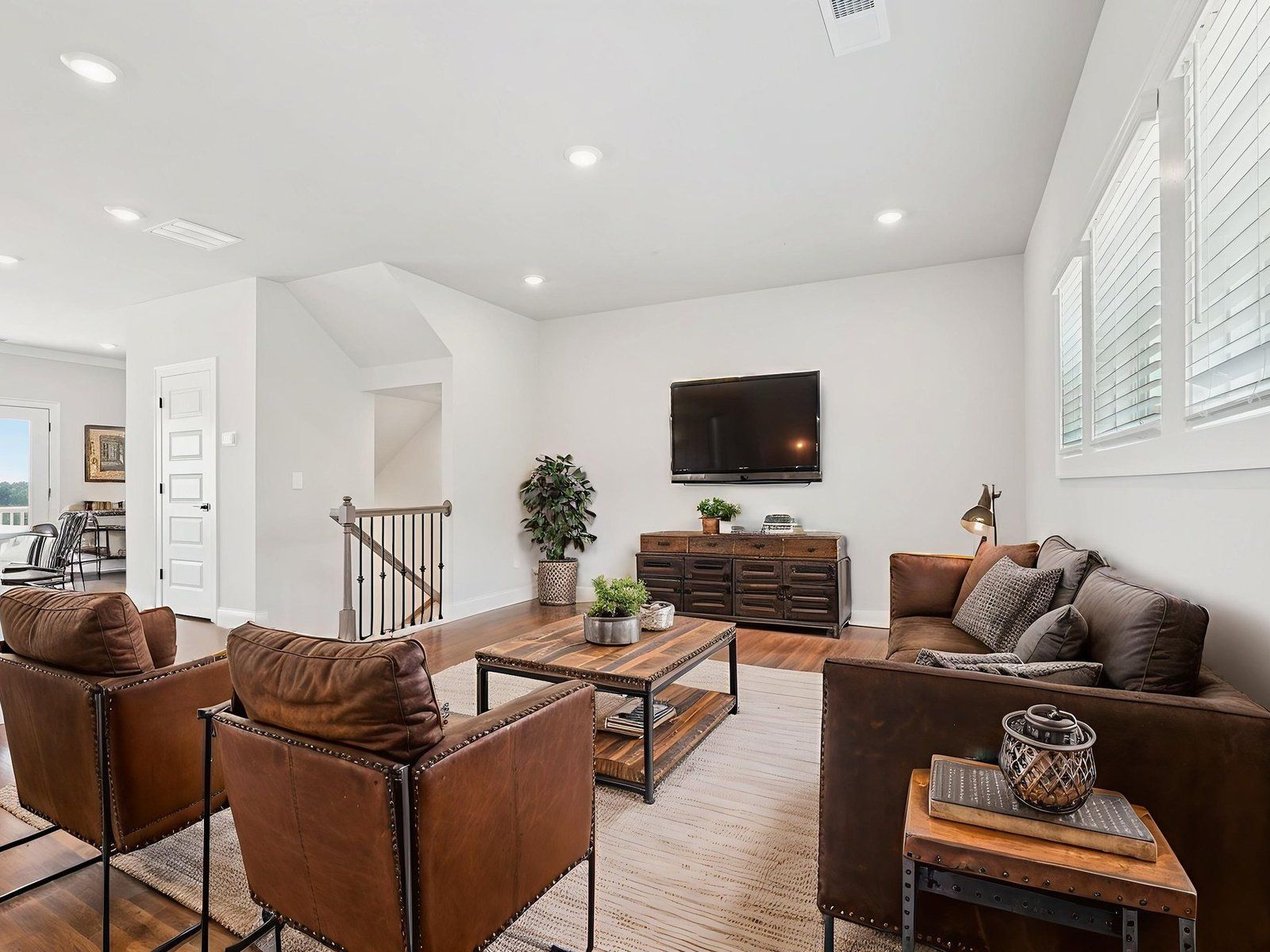 The Ashland floorplan with the Clarity Linen interior package.