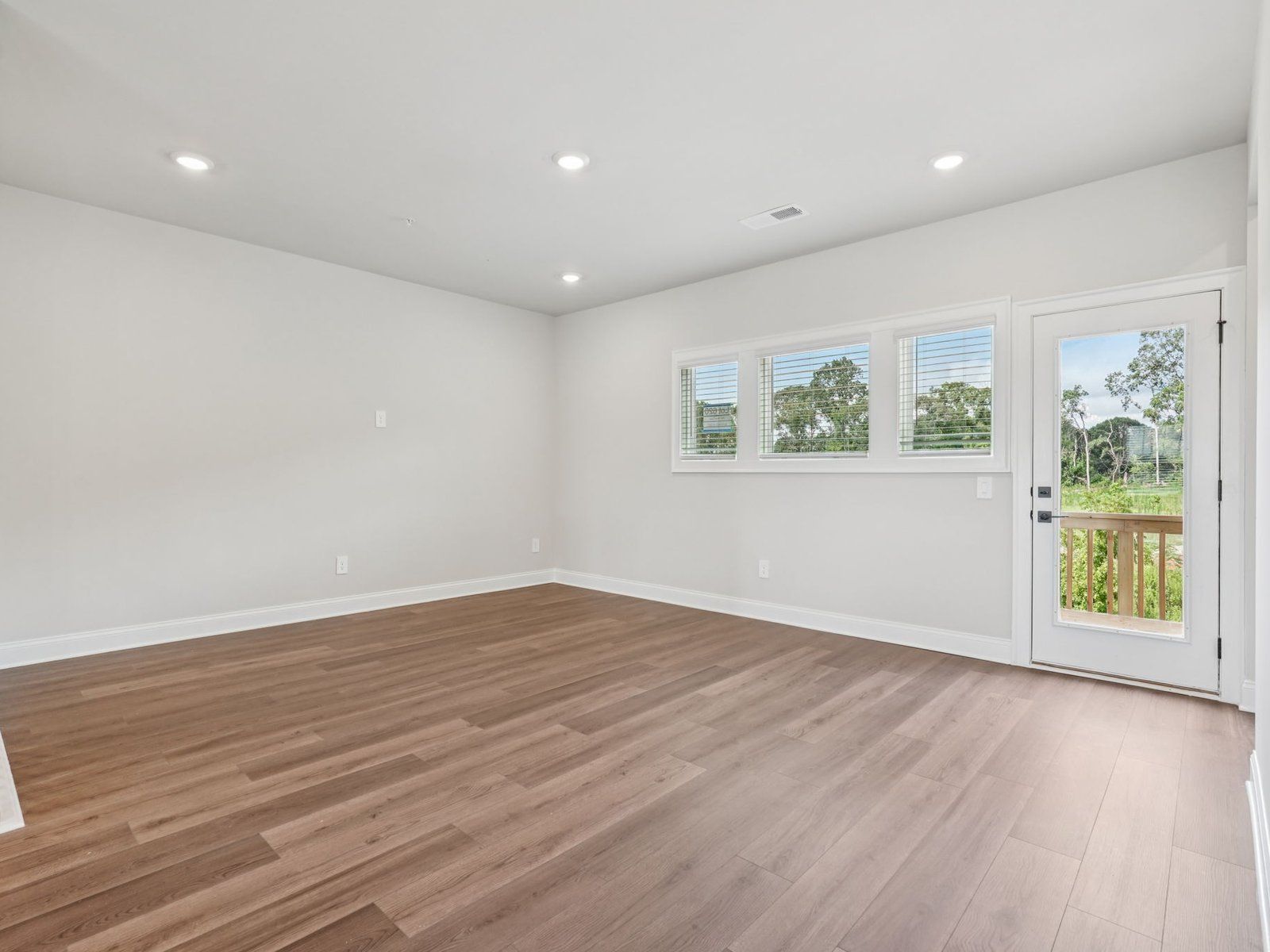 The Ashland floorplan with the Clarity Linen interior package.