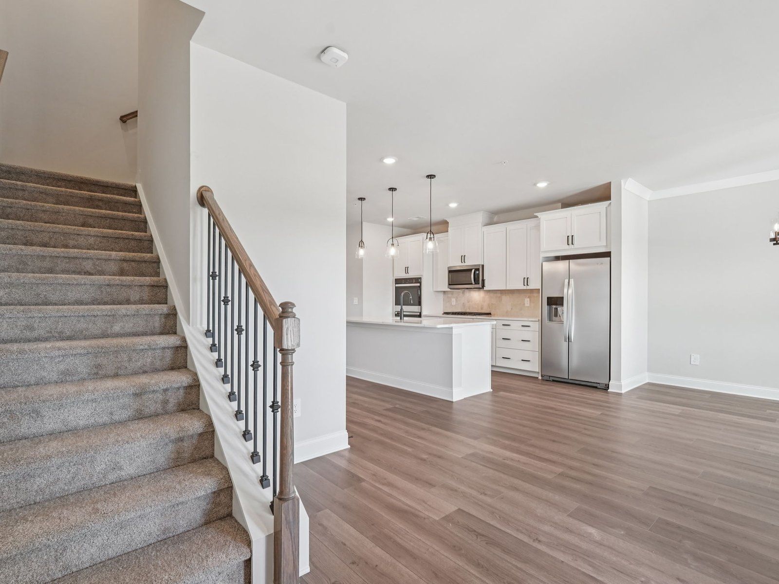 The Ashland floorplan with the Clarity Linen interior package.