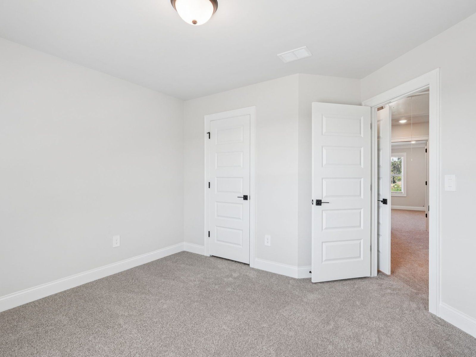 The Ashland floorplan with the Clarity Linen interior package.