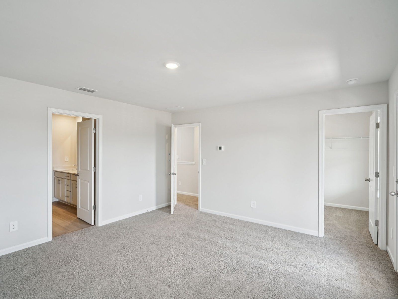 The Lewiston floorplan with the Cozy Linen interior package.