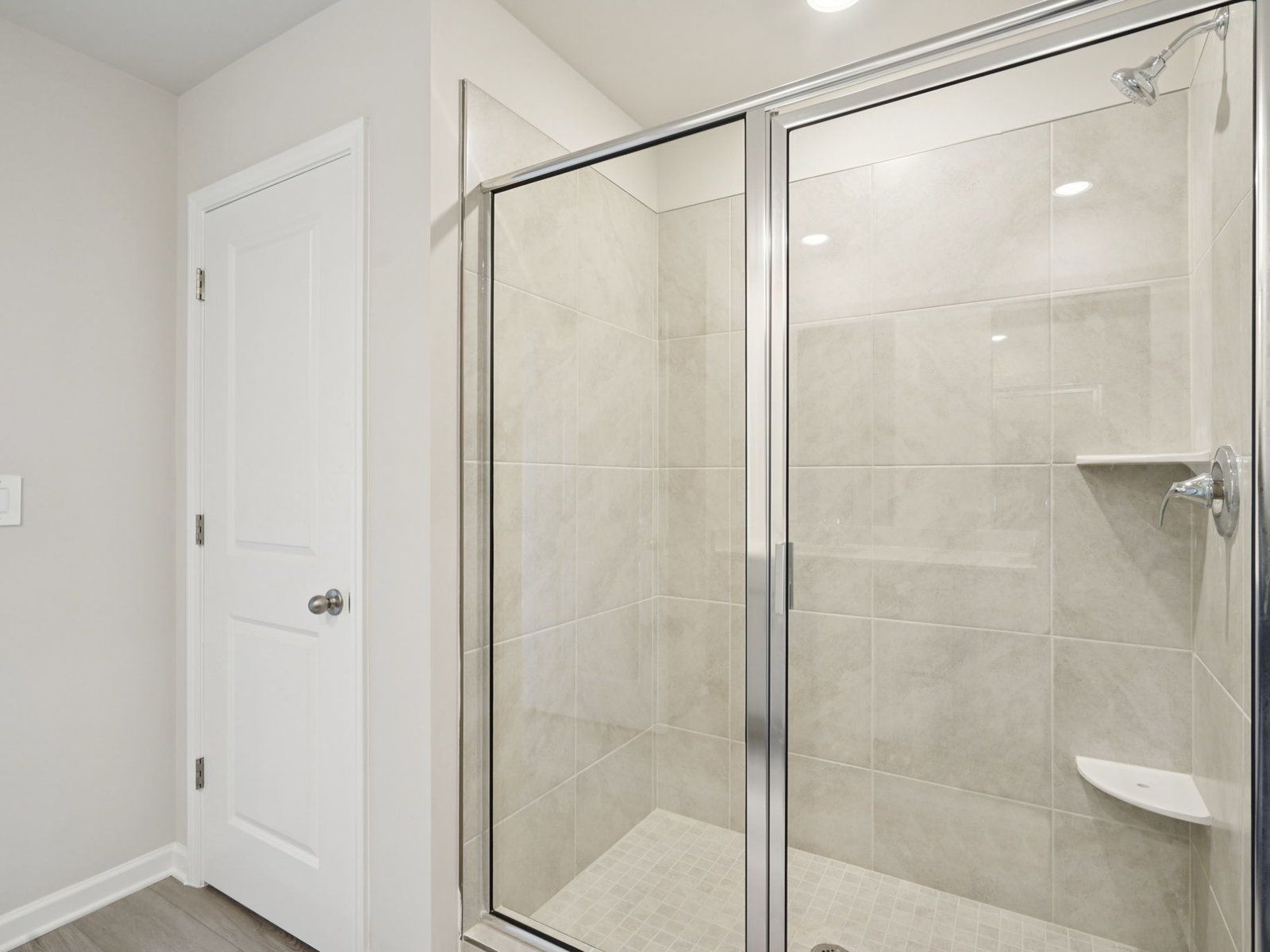 The Lewiston floorplan with the Cozy Linen interior package.