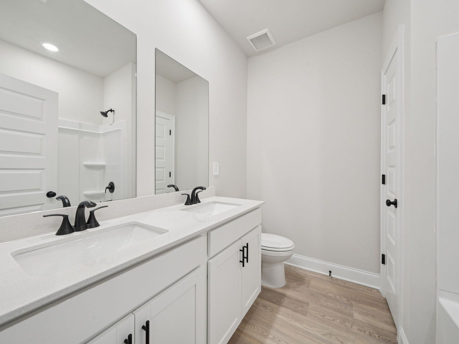 The Northbrook floorplan with the Essence White interior package.