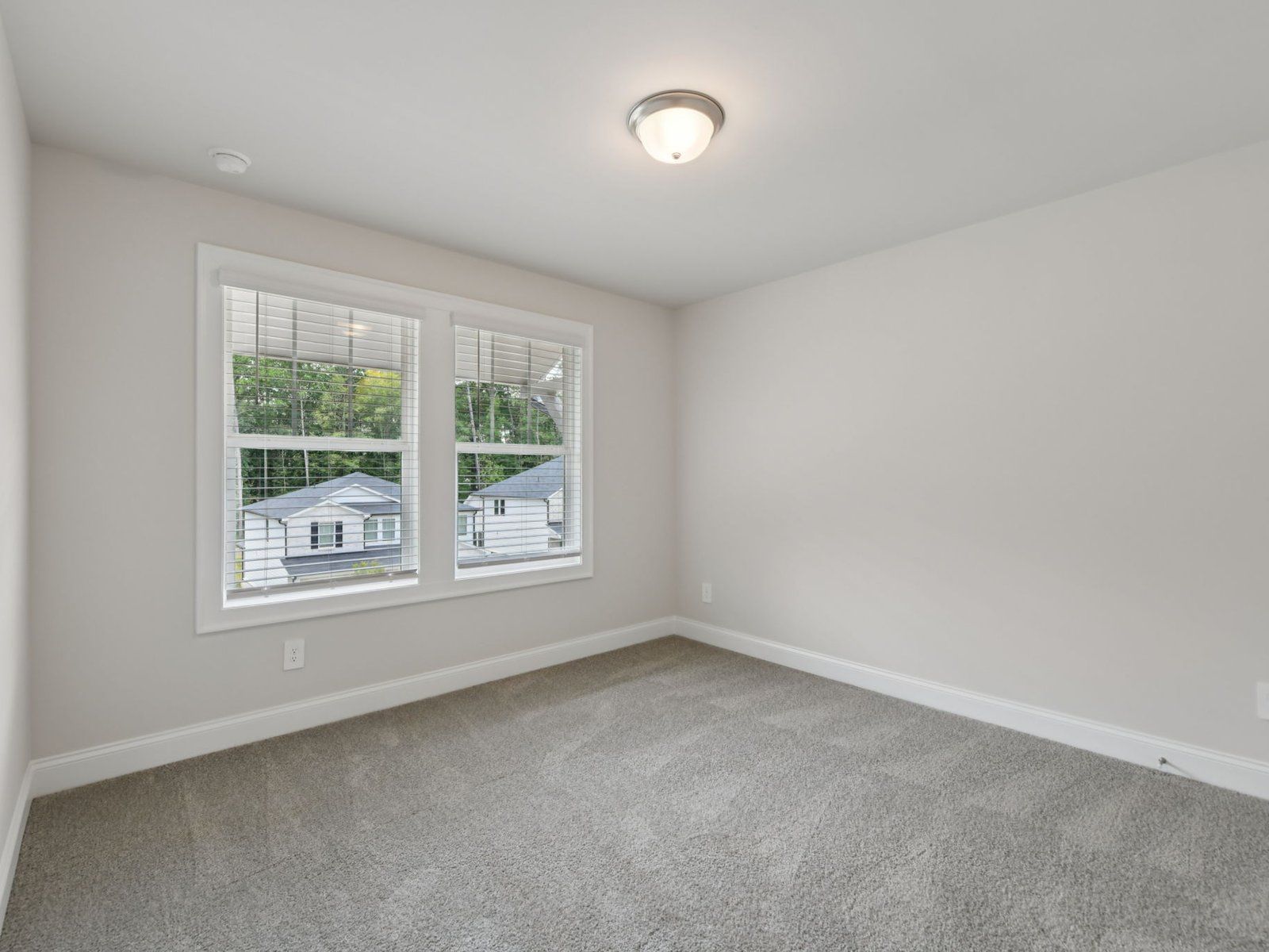 The Leighton floorplan with the Timeless Contrast Black interior package.