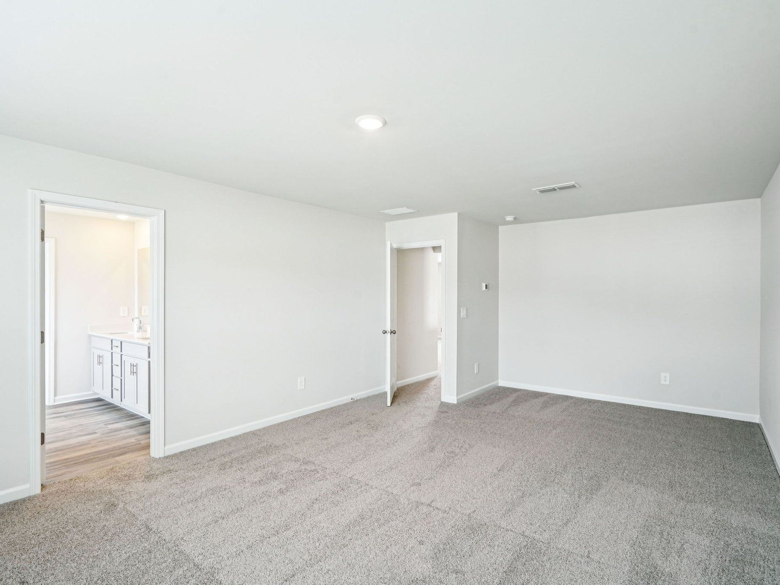The Chatham floorplan with the Distinct Gray interior package.