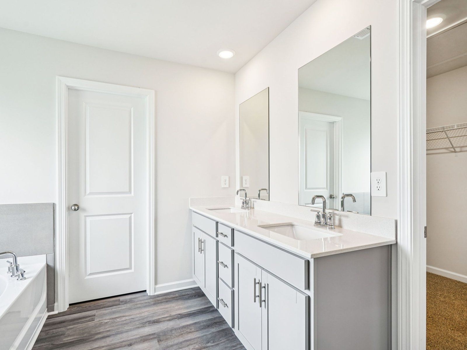 The Chatham floorplan with the Distinct Gray interior package.