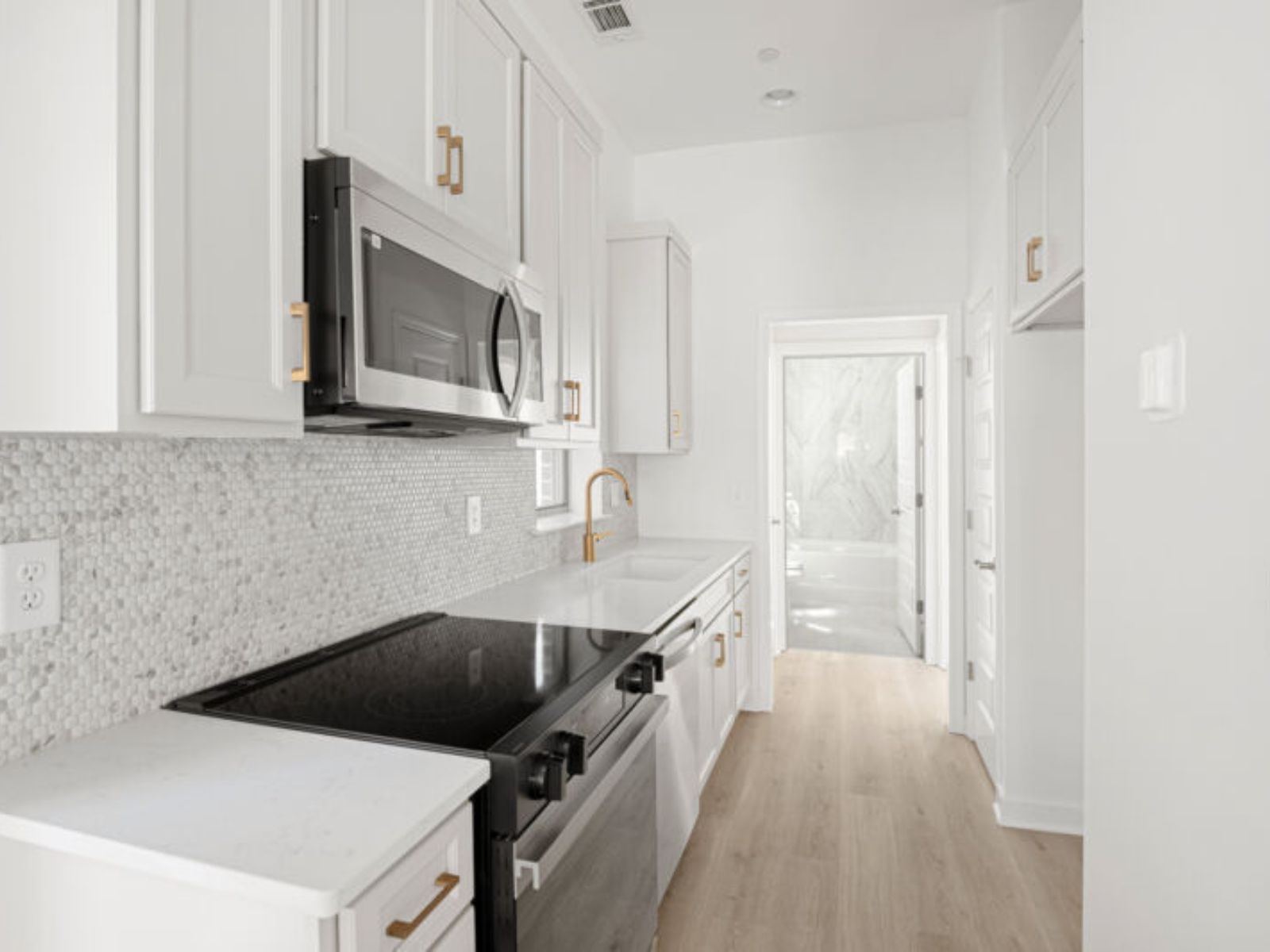 Skip takeout and prep dinner in the well-appointed kitchen.