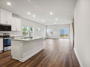 2100 SUNFLOWER CIR (Manchester)