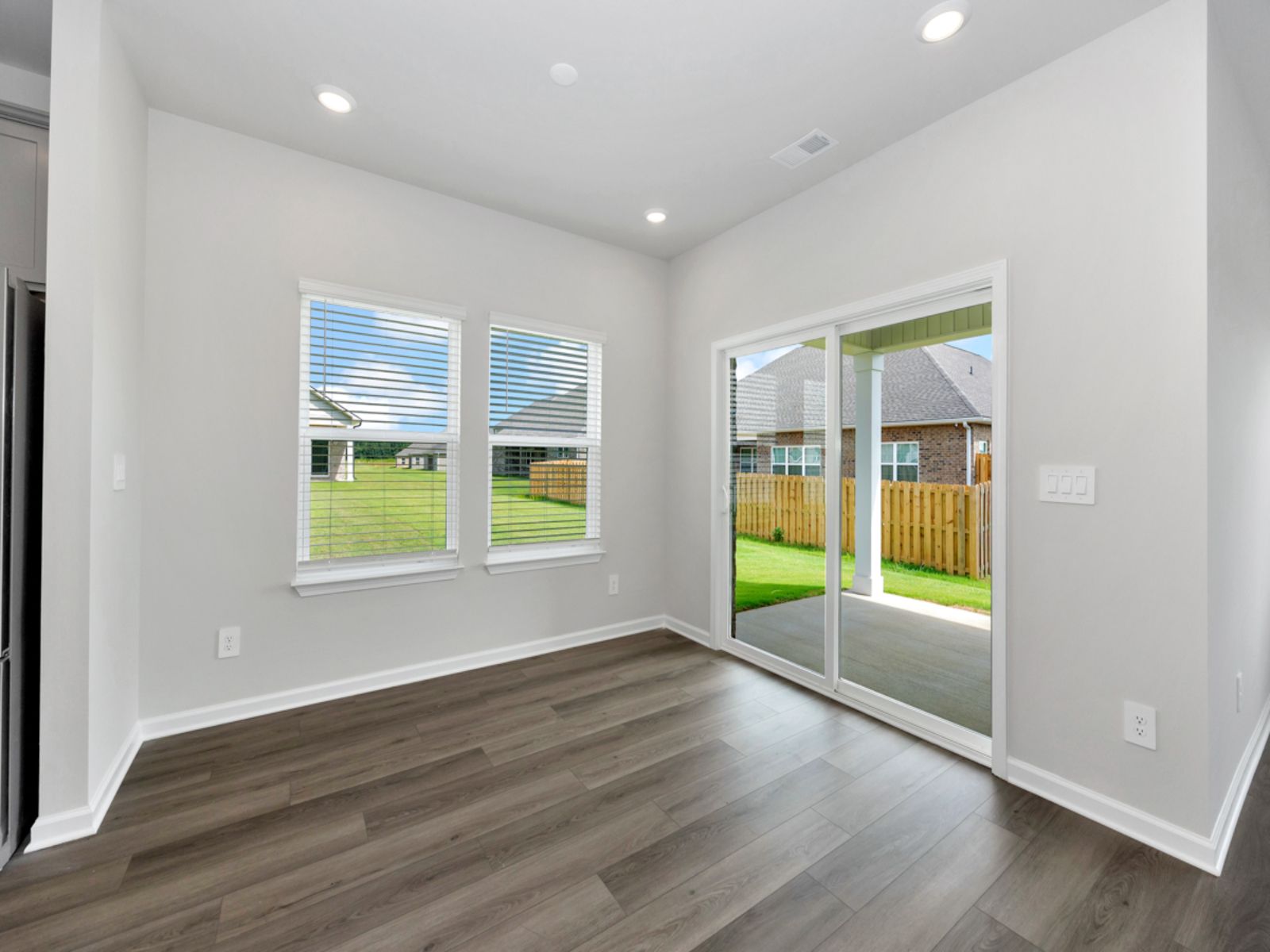 The Gibson floorplan with the Elemental Grey interior package.