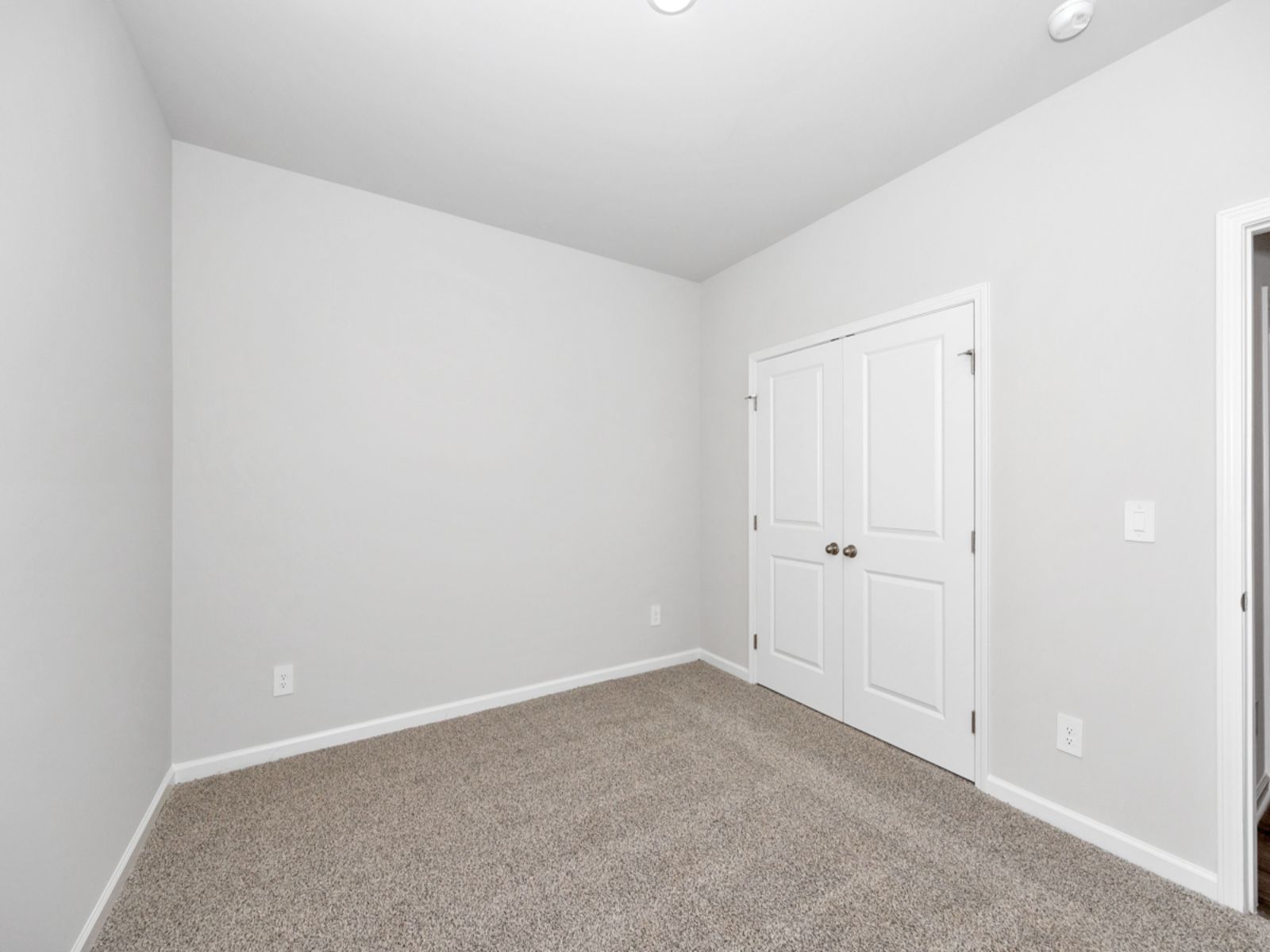The Gibson floorplan with the Elemental Grey interior package.