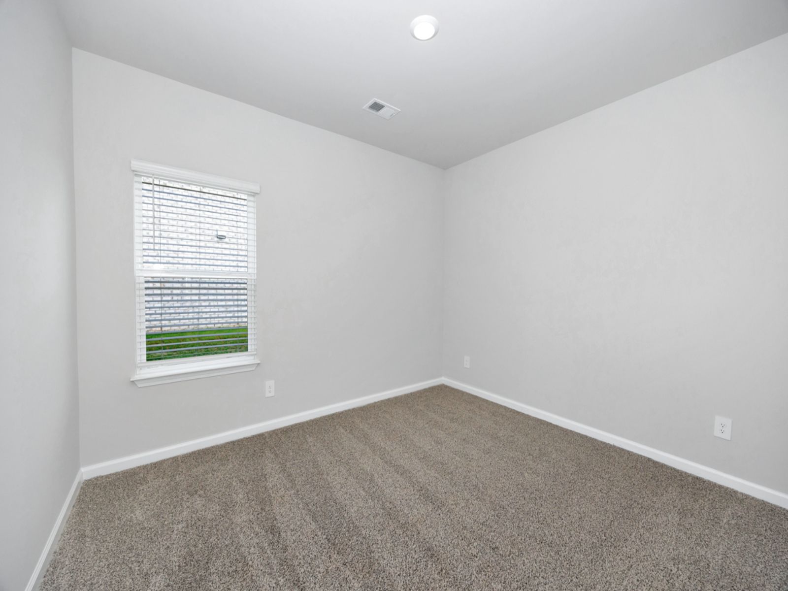 The Gibson floorplan with the Elemental Grey interior package.