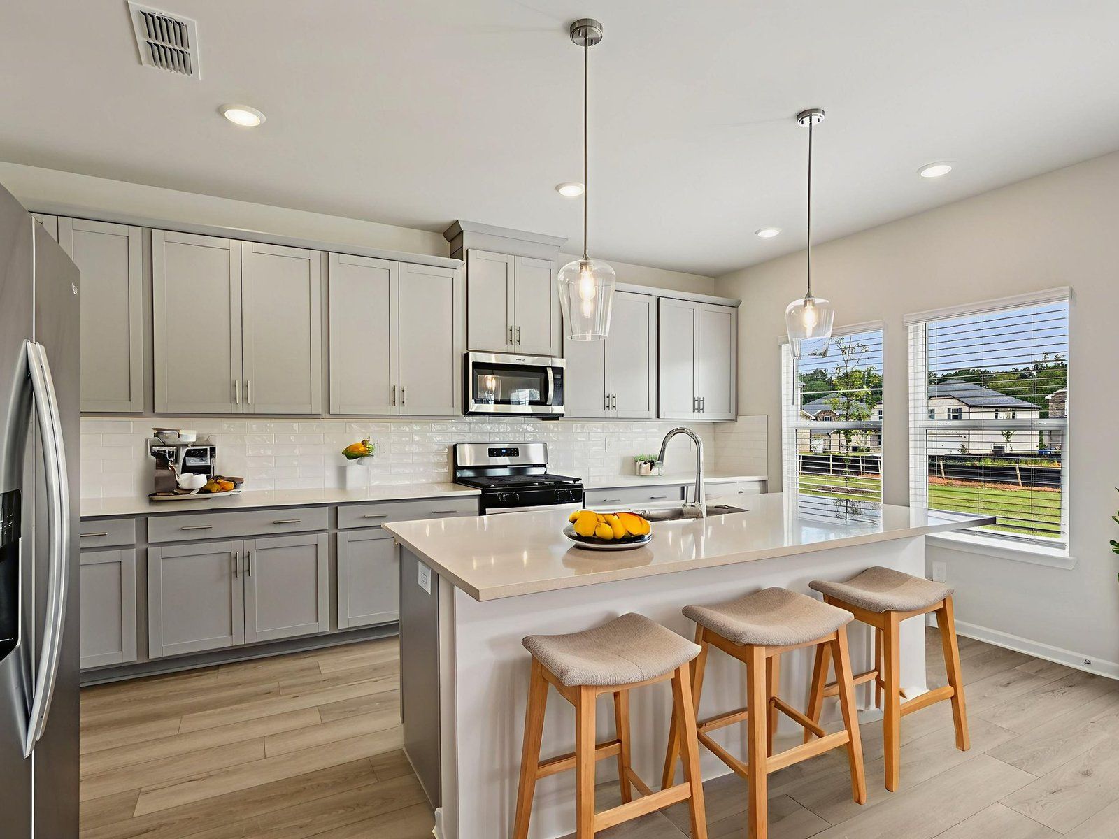 6921 Chester Street (Dakota)