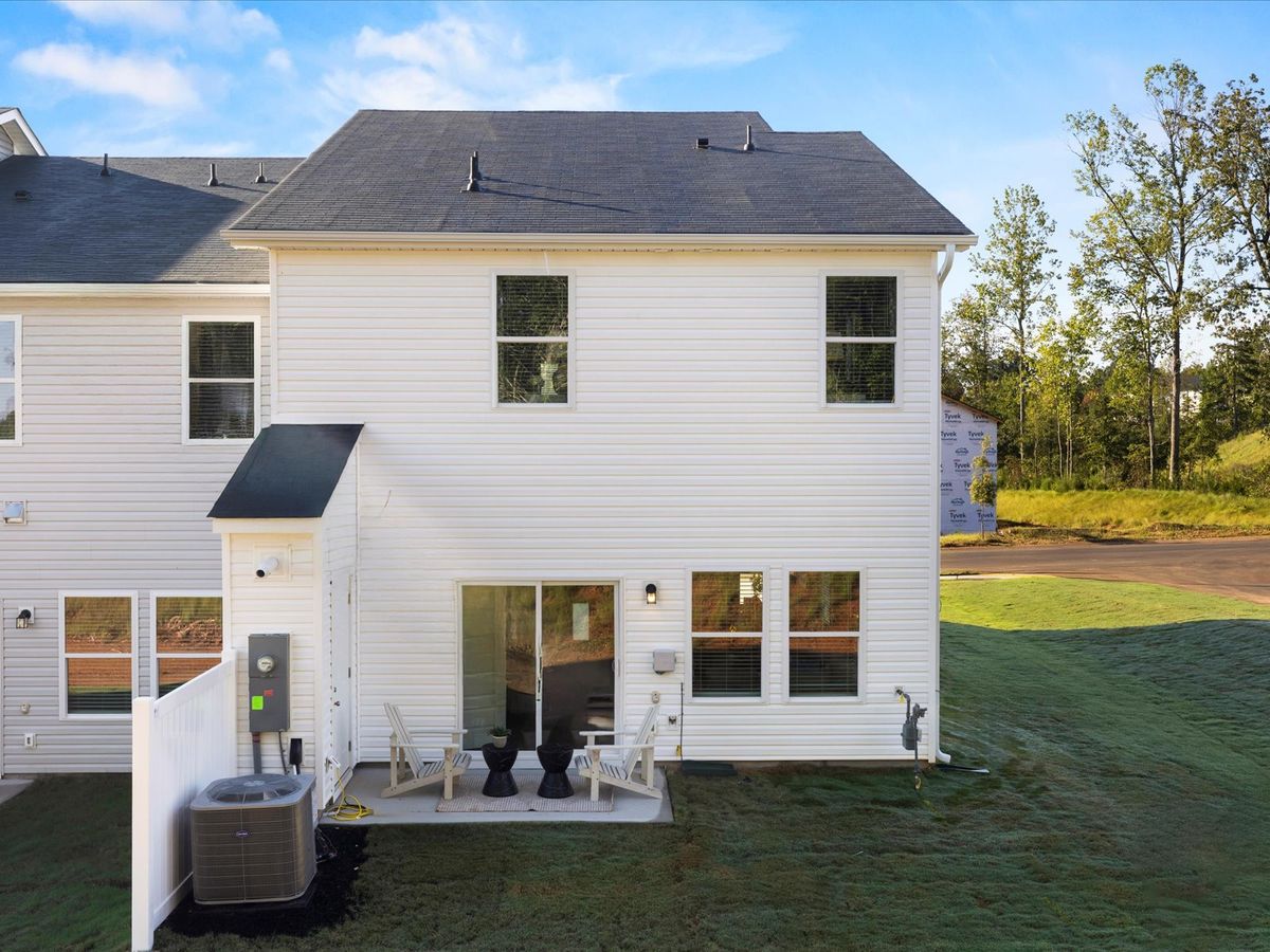 Welcome to the Opal floorplan at Northbrook Village Townes.