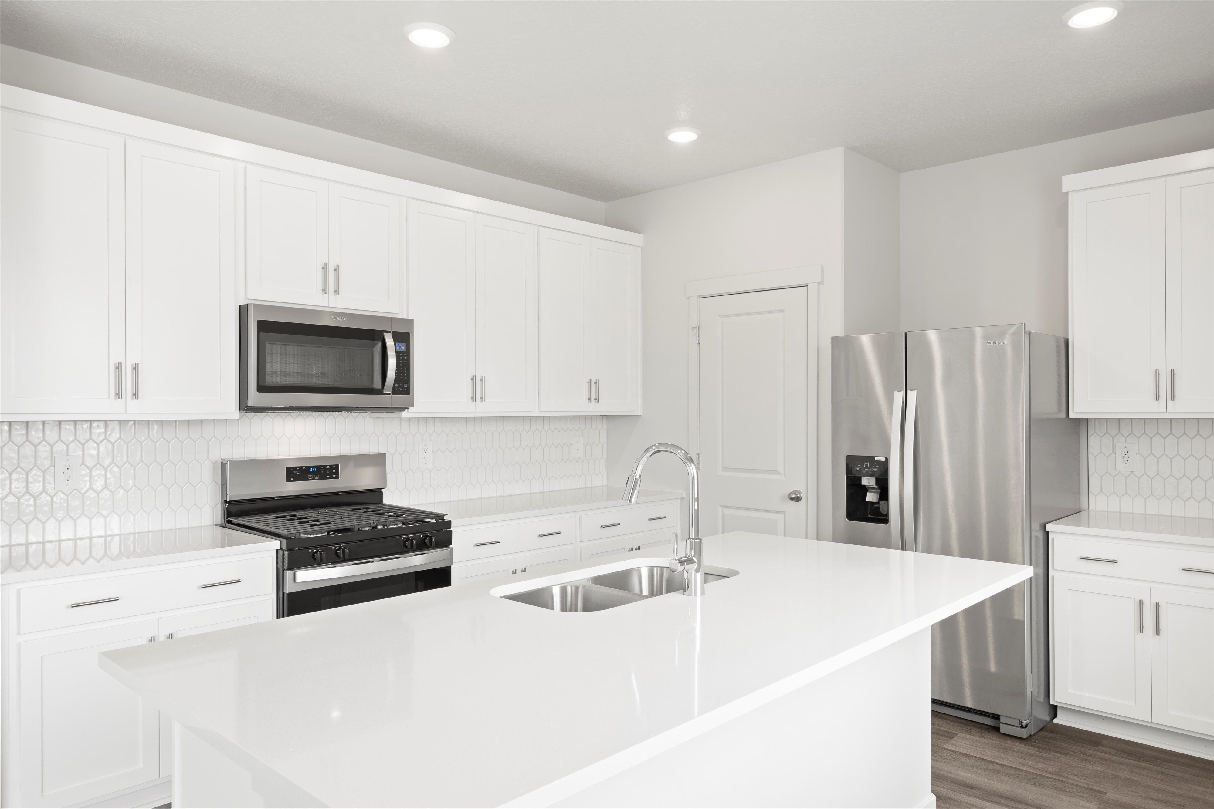 The Cottonwood floorplan interior image taken at a Meritage Homes Community in Eagle Mountain, UT.