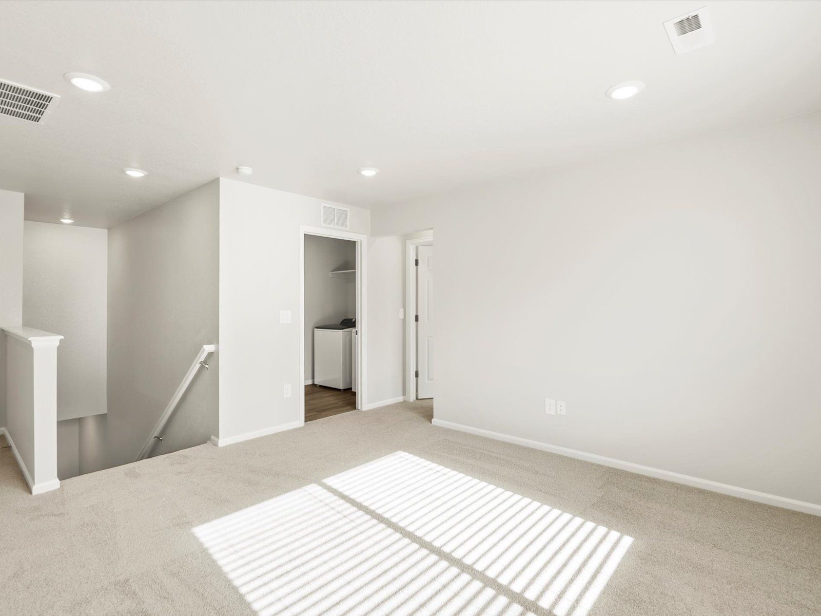 Welcome to the Dillon floorplan.