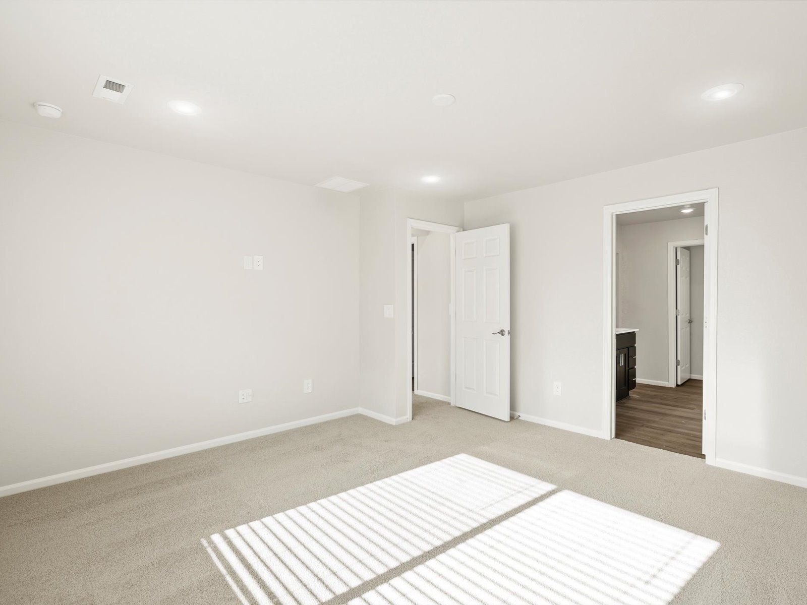 Welcome to the Dillon floorplan.