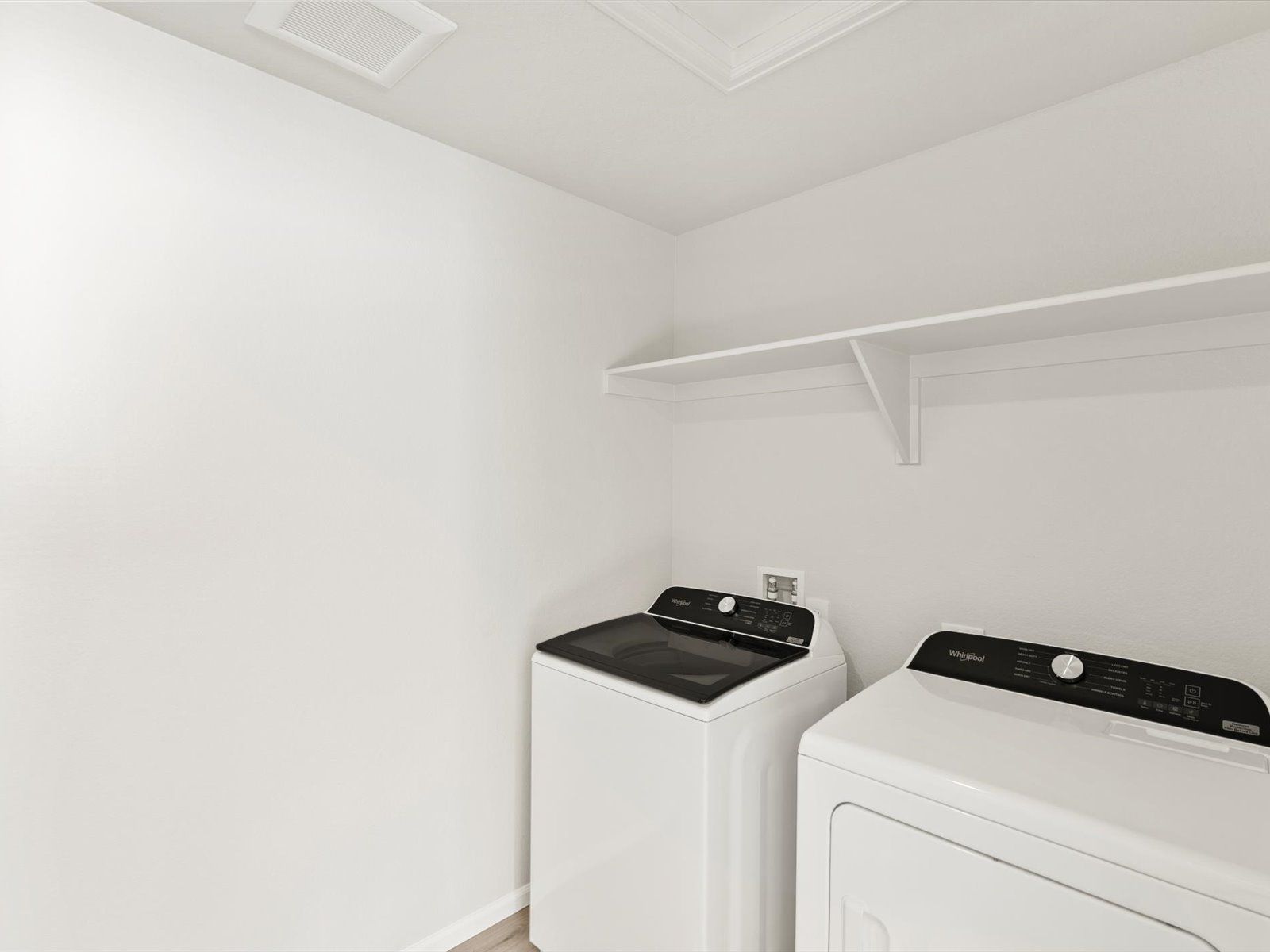 Welcome to the Dillon floorplan.