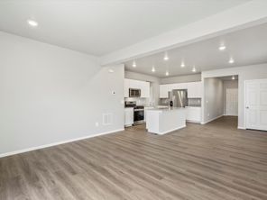 524 97th Ave (The Maroon Bell)