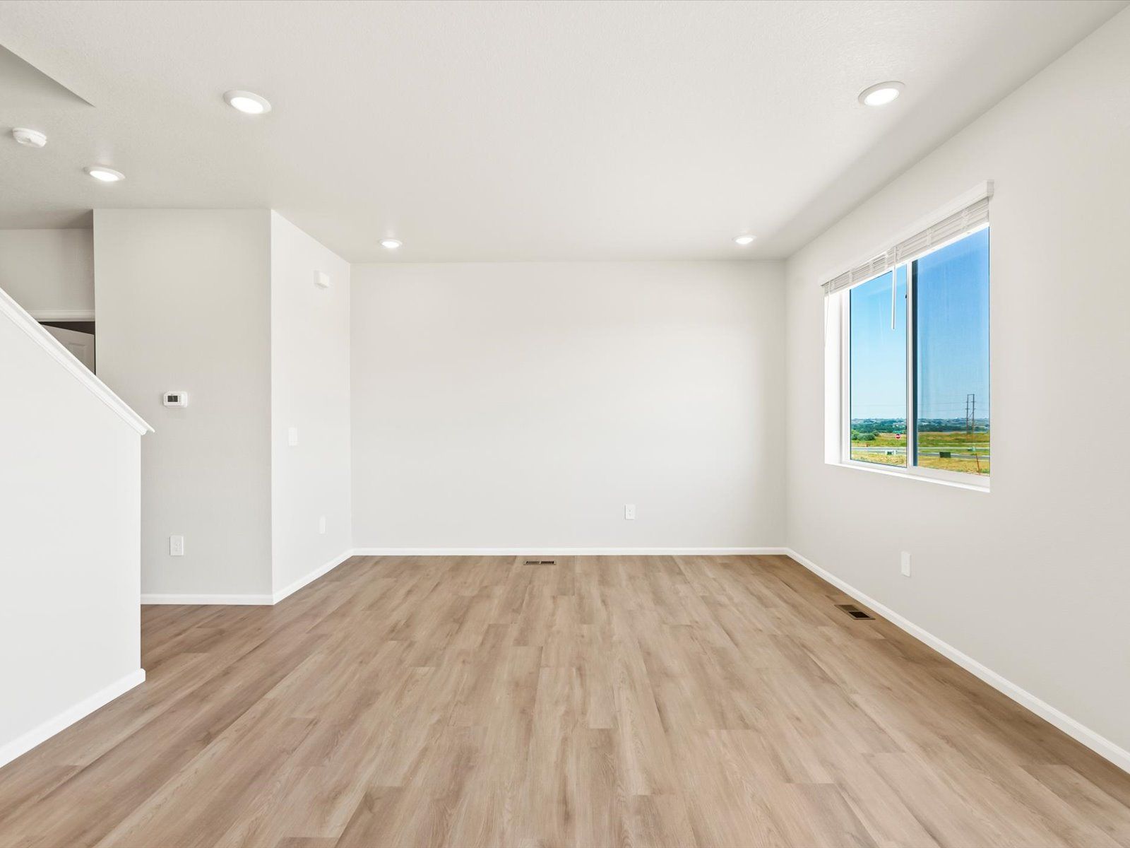 624 98th Ave (The Flatiron)