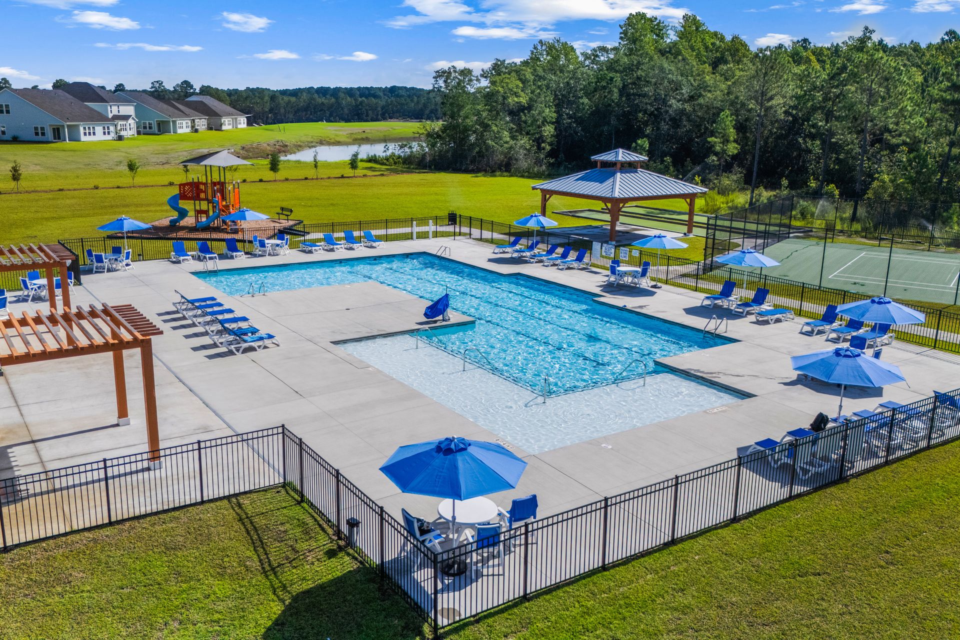 Amenity Center