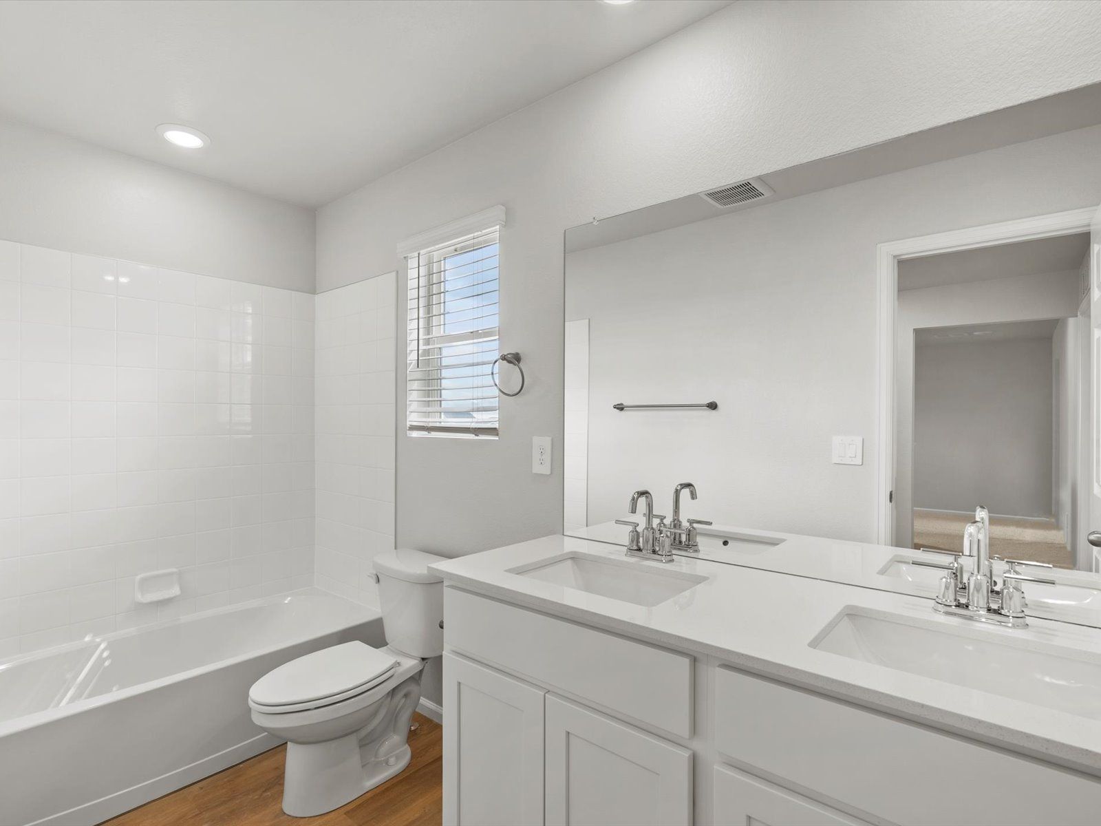 10208 HARTWOOD DR (The Monarch)