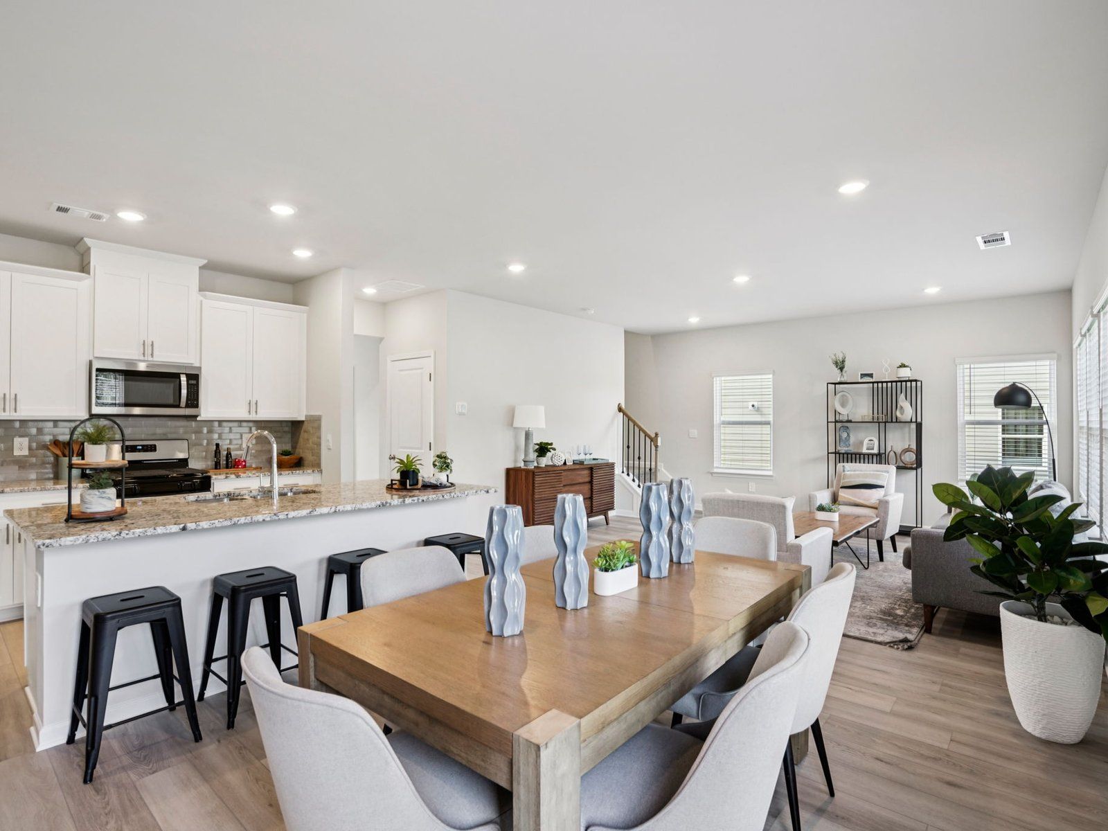 The Brentwood Basement floorplan with the Cozy Linen interior package.