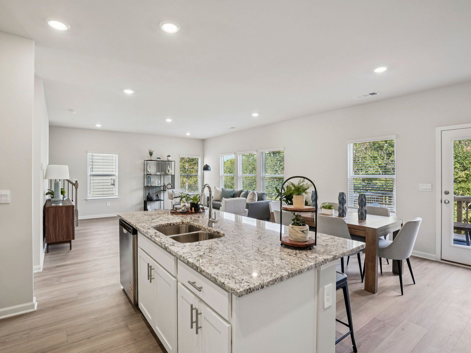 The Brentwood Basement floorplan with the Cozy Linen interior package.
