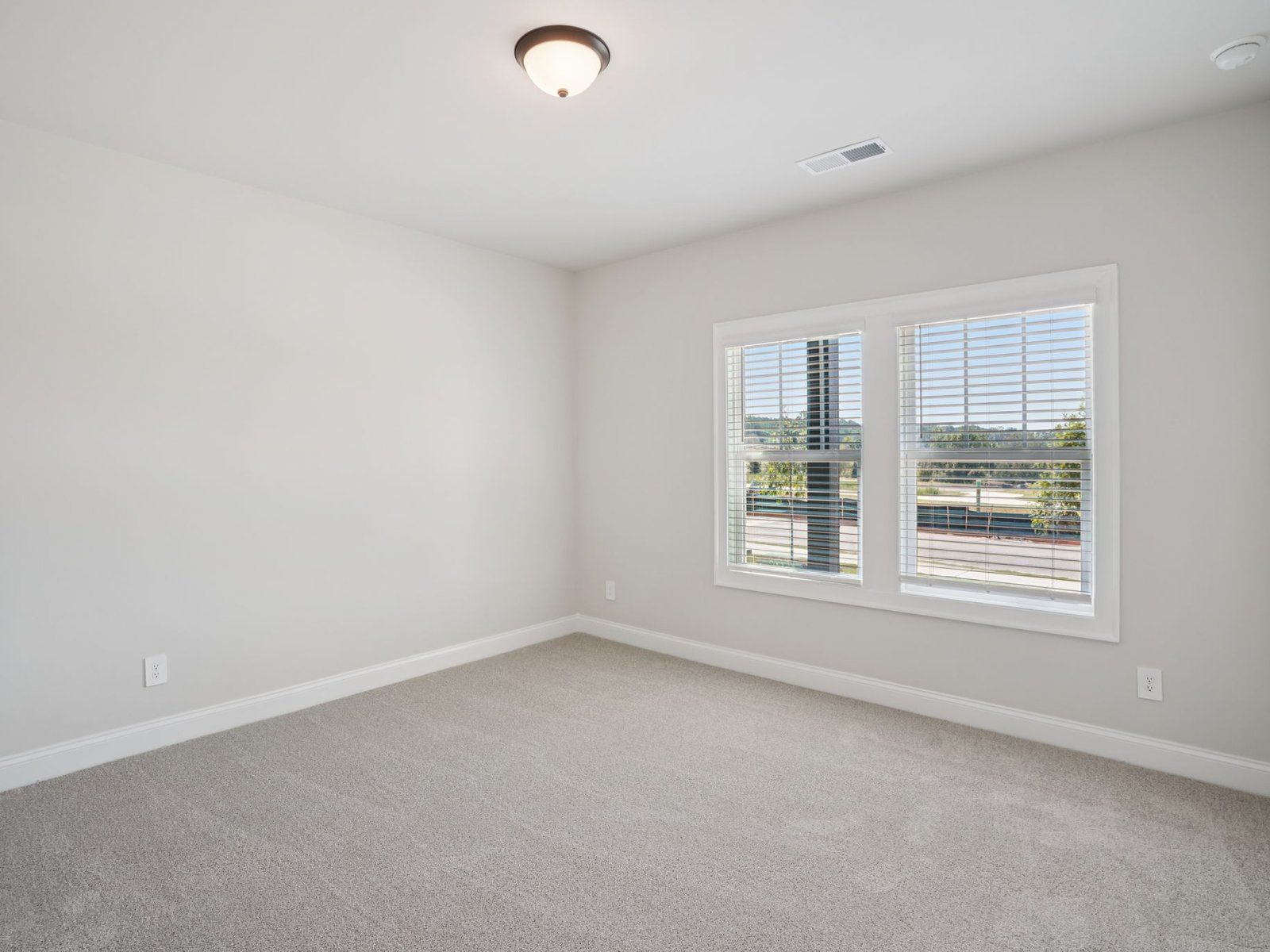 The Jordan floorplan with the Clarity Linen interior package.