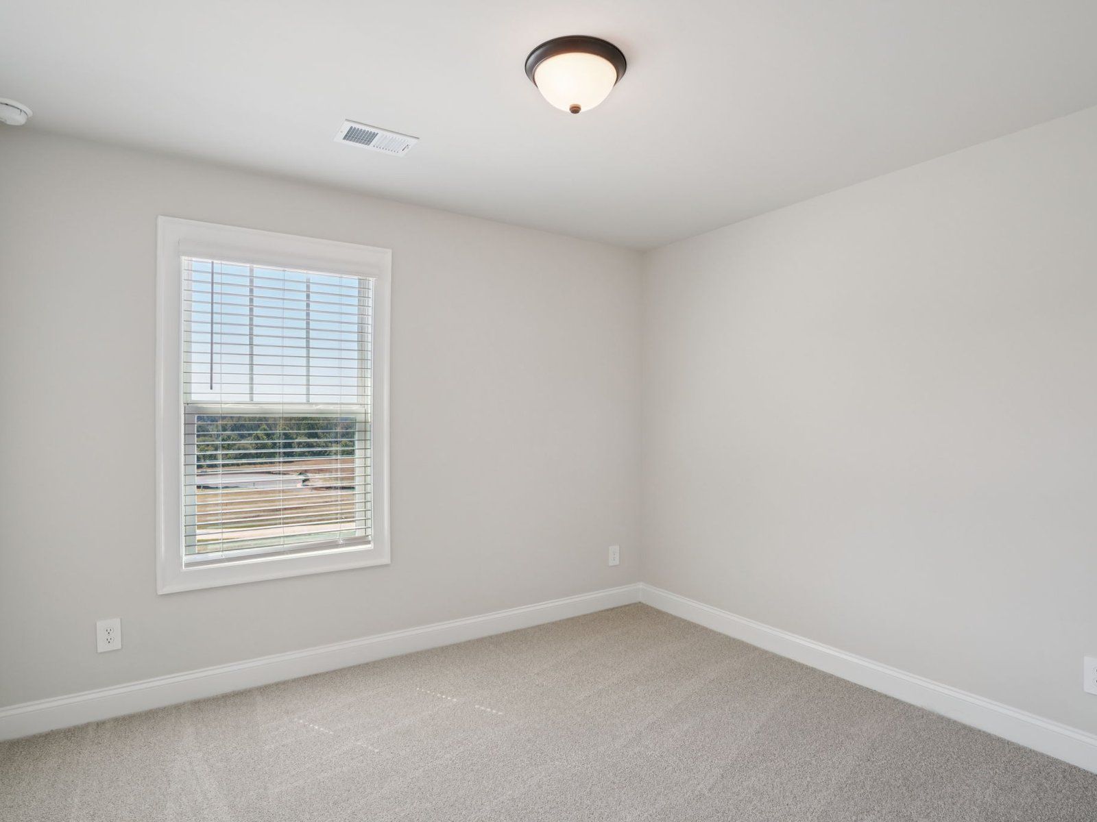 The Jordan floorplan with the Clarity Linen interior package.