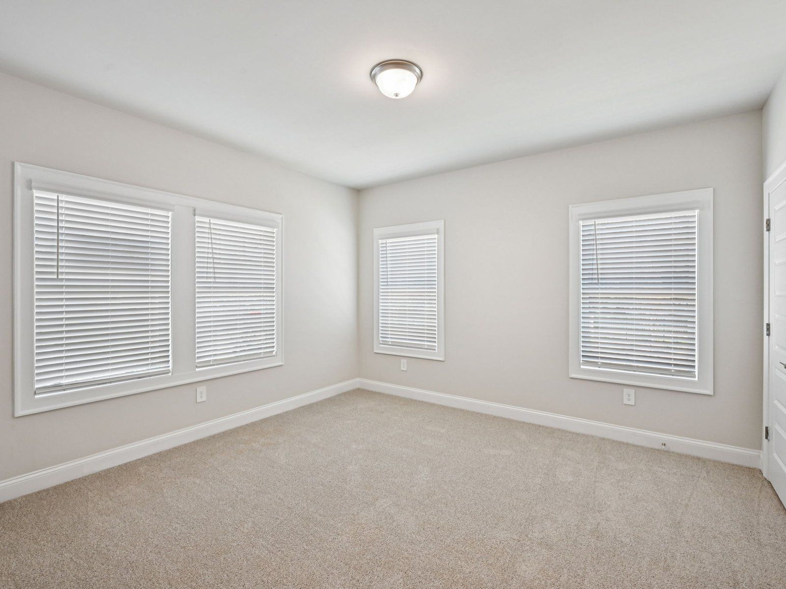 Jordan End Unit - Martin Springs - Highland Series: Lawrenceville, Georgia - Meritage Homes