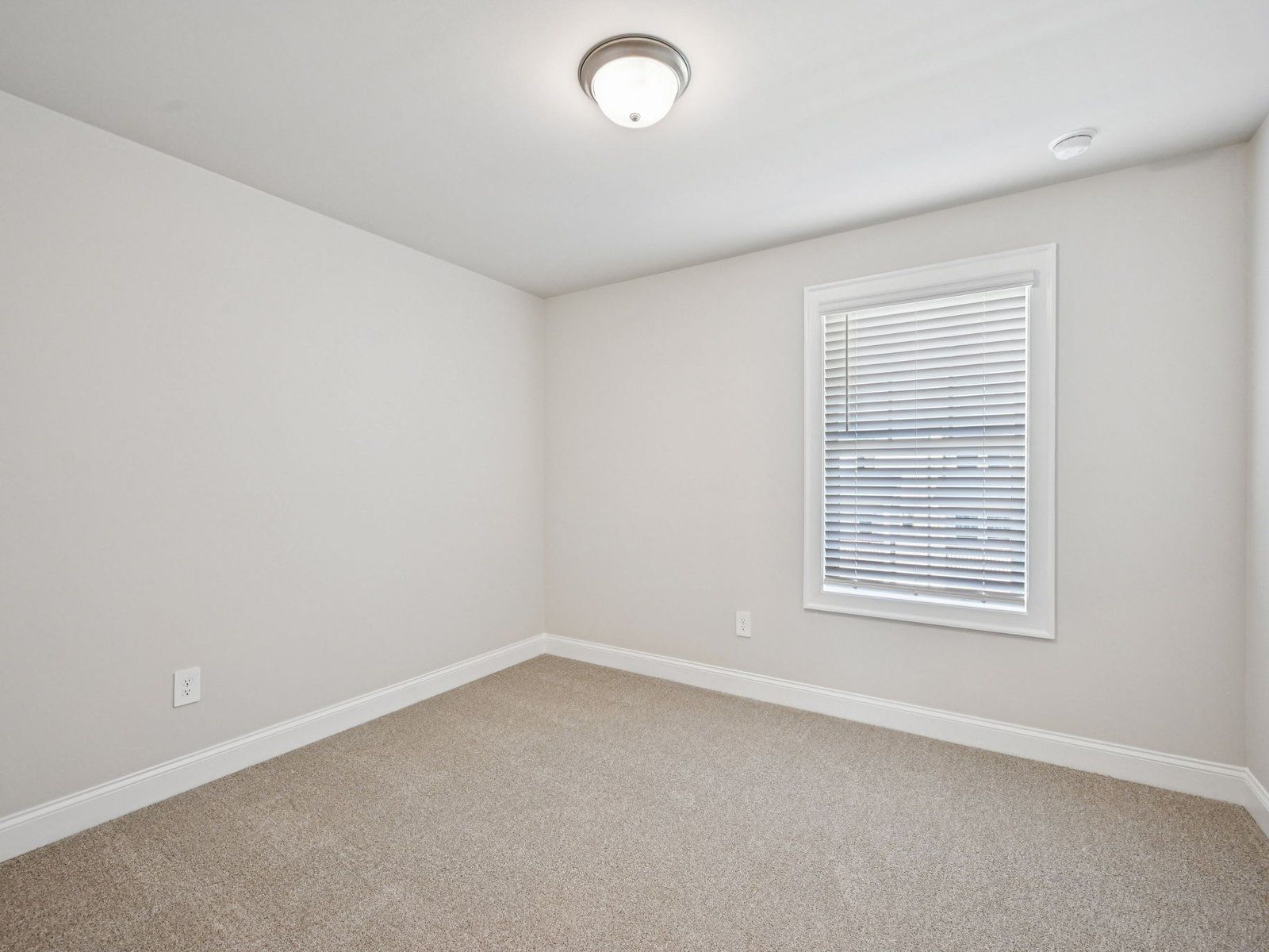 The Jordan floorplan with the Relaxed Transitional Linen interior package.