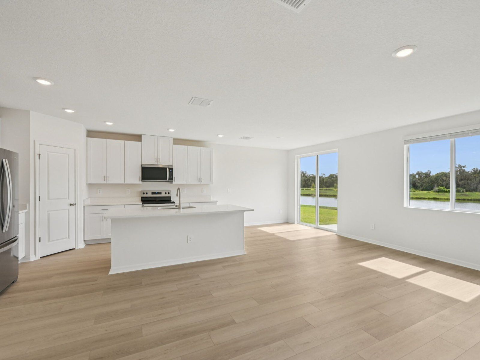 4-custom-Tampa - Salt Meadows - 7604 Satterfield Ter Parrish FL 34219-004.jpg
