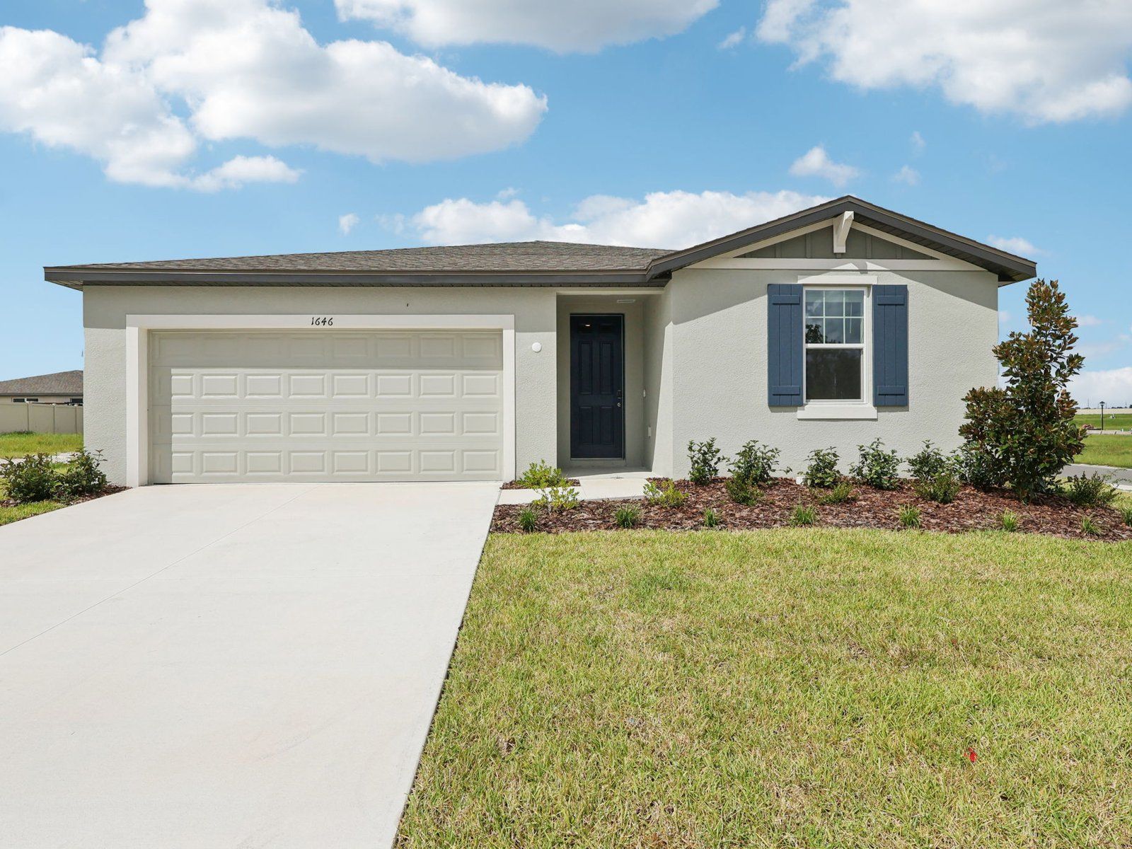 Hibiscus - The Reserve at Van Oaks: Auburndale, Florida - Meritage Homes