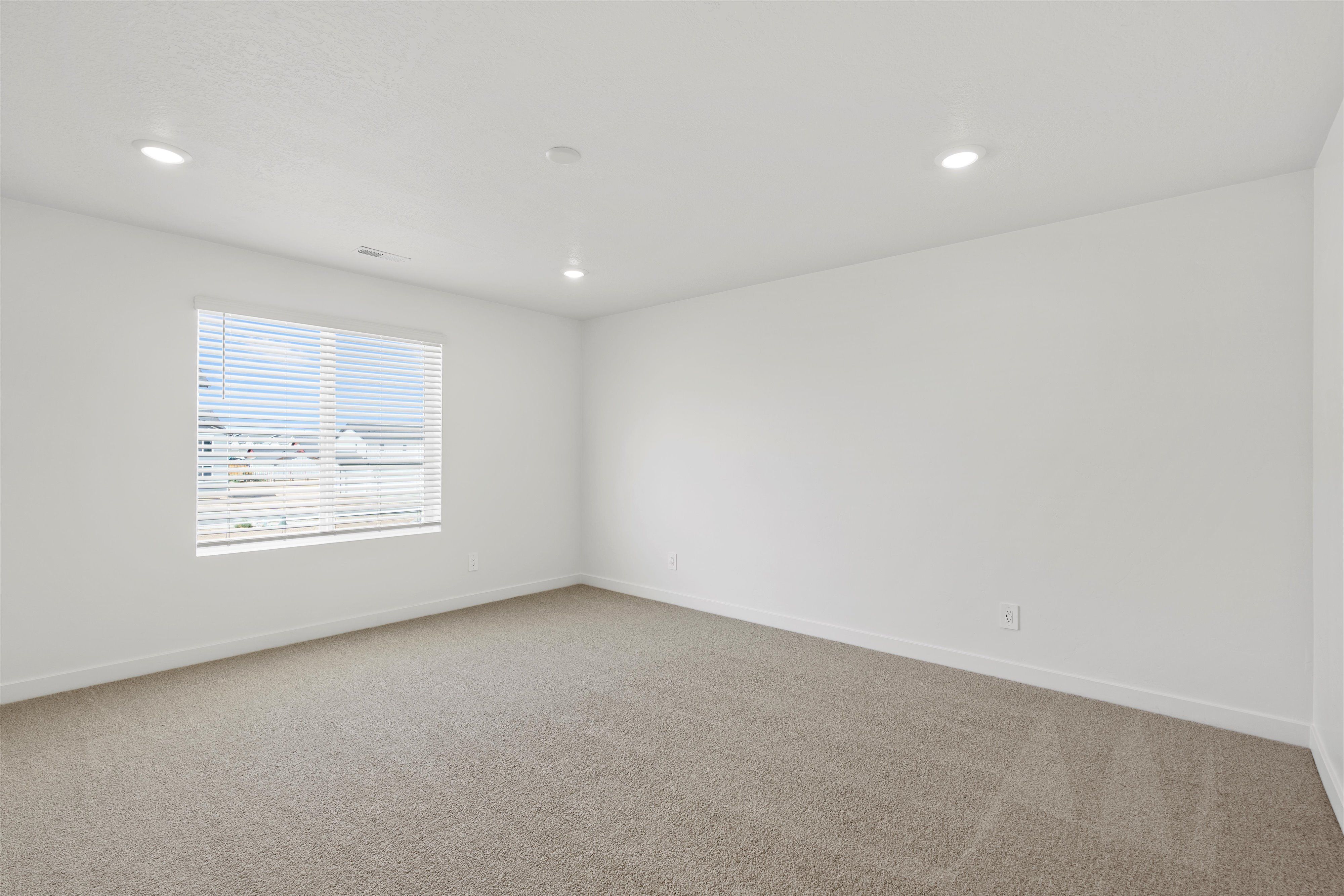SLC_Willow_#4281_Master-Bedroom_B_953-N-200-East-Santaquin-UT.jpg